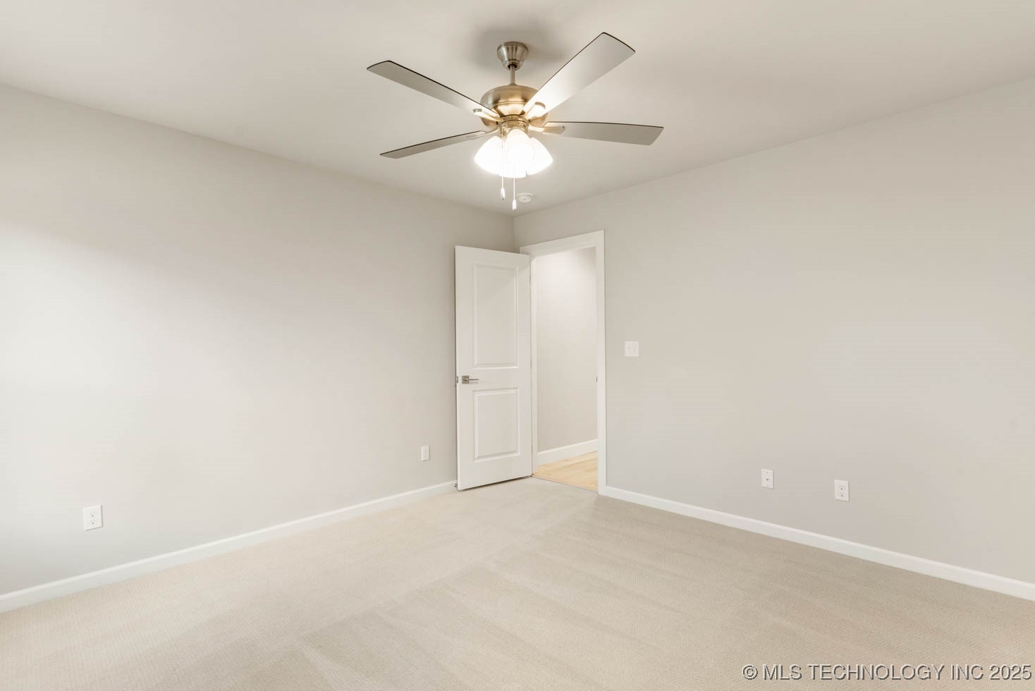 1604 Pinecrest Drive Property Photo 47