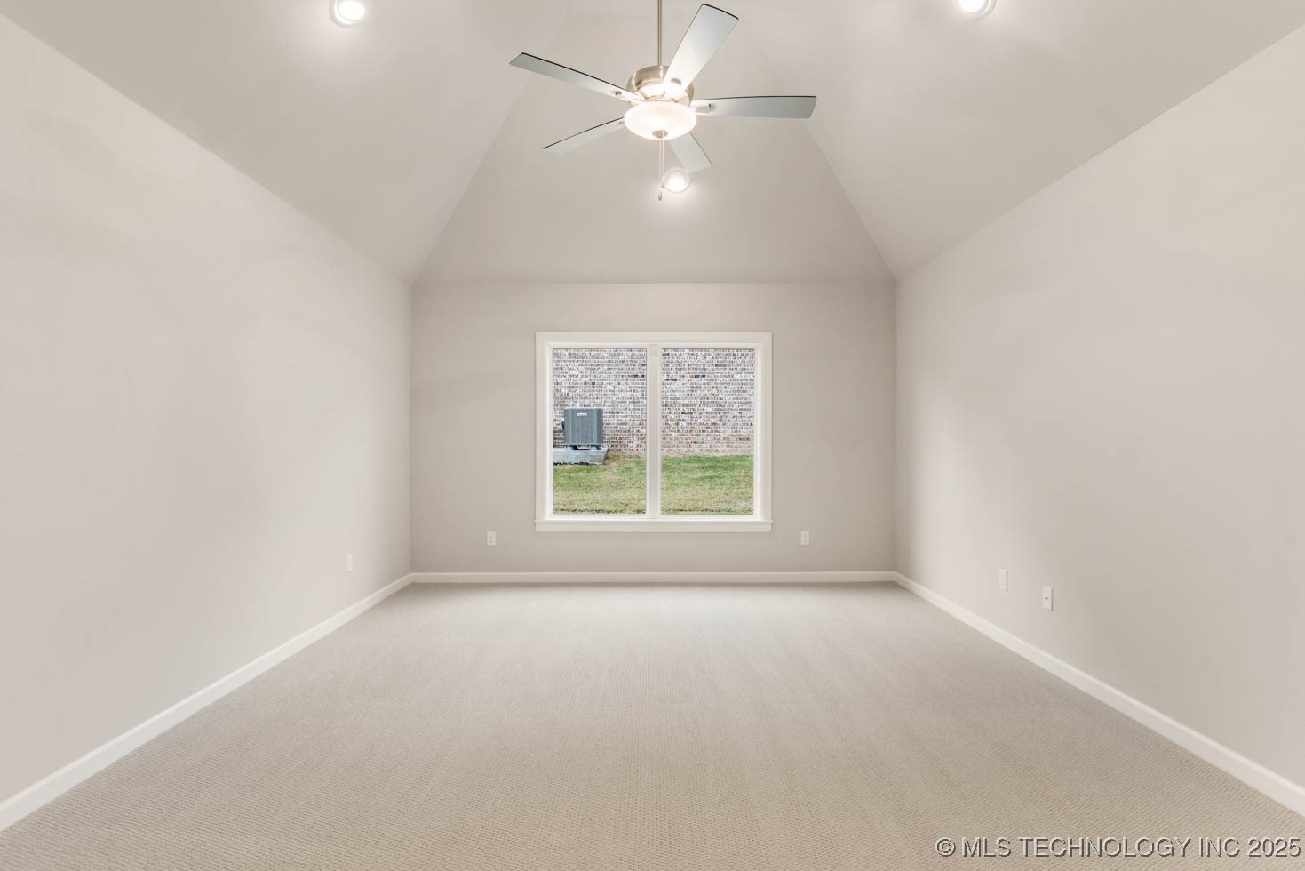 1604 Pinecrest Drive Property Photo 49