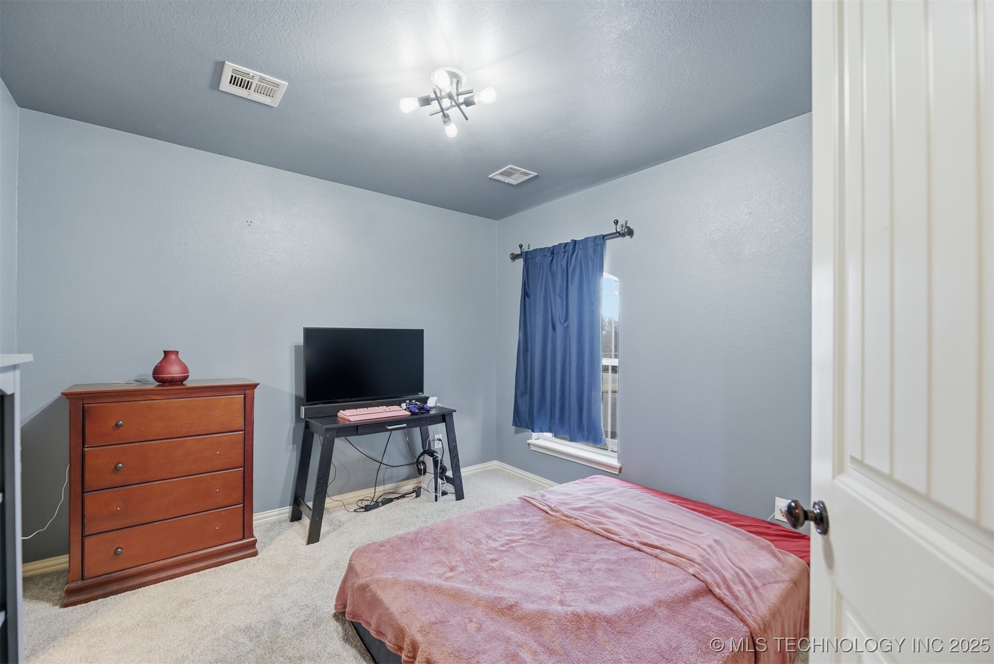 22365 Riverwood Drive Property Photo 22