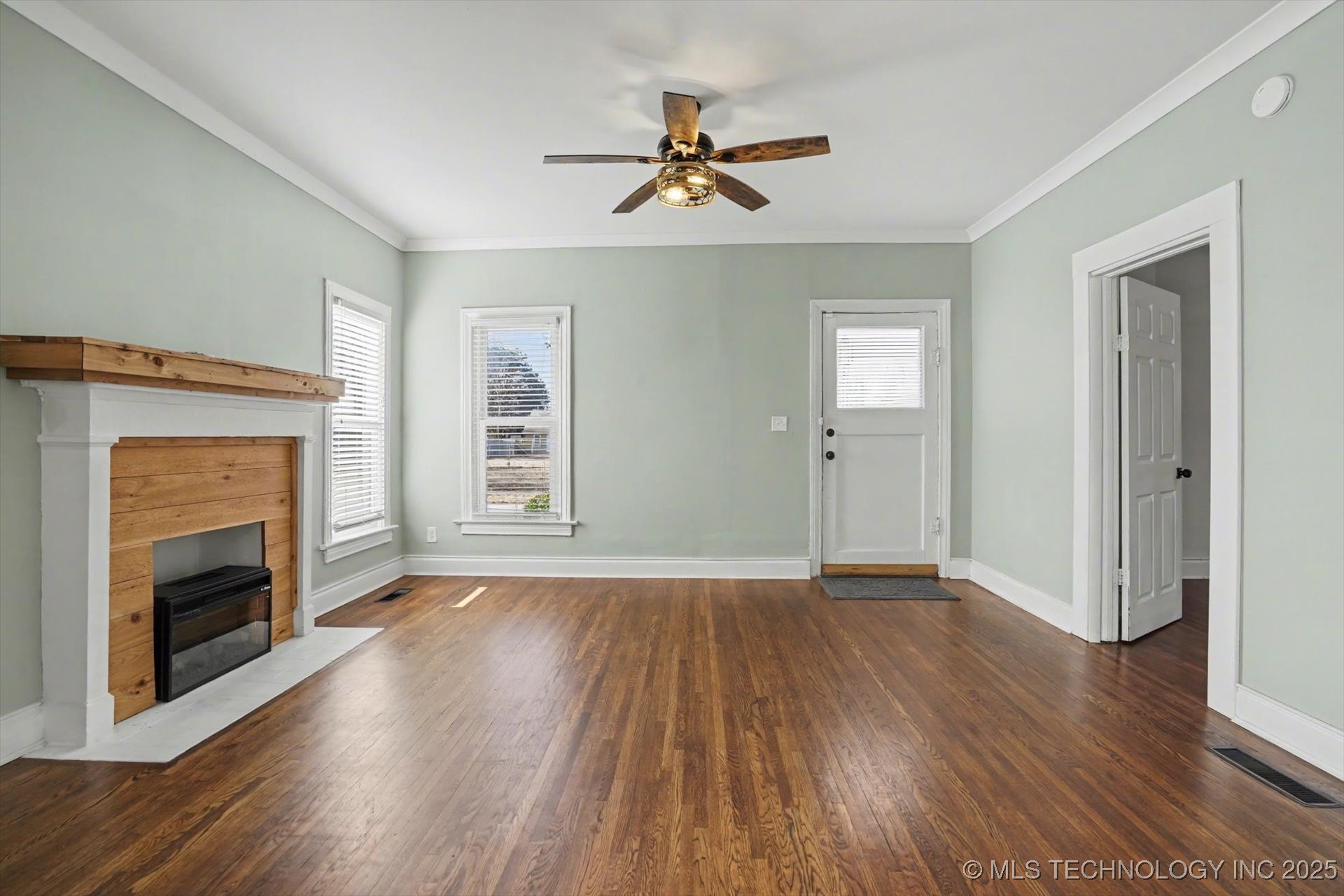 1315 S Evanston Avenue Property Photo 6