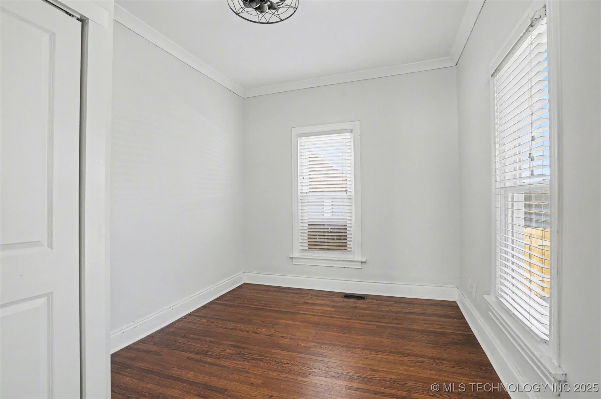 1315 S Evanston Avenue Property Photo 18