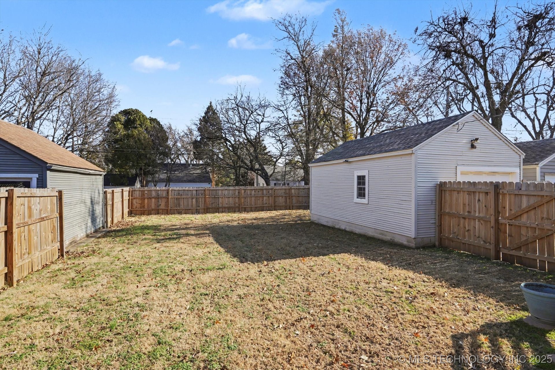 1315 S Evanston Avenue Property Photo 23