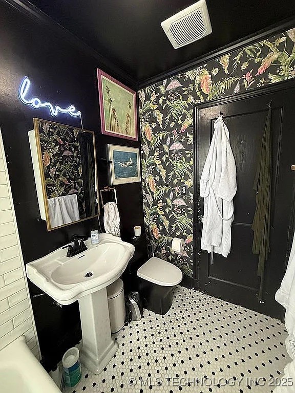 1303 S Gary Avenue Property Photo 13