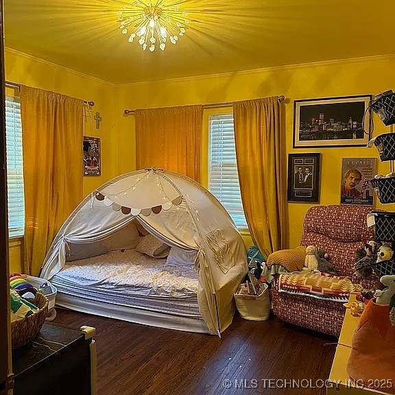 1303 S Gary Avenue Property Photo 18