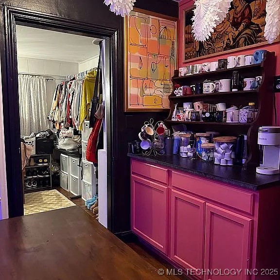 1303 S Gary Avenue Property Photo 23