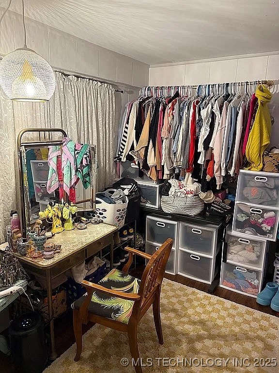 1303 S Gary Avenue Property Photo 25