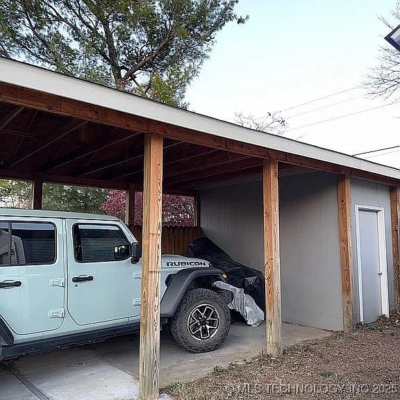 1303 S Gary Avenue Property Photo 33