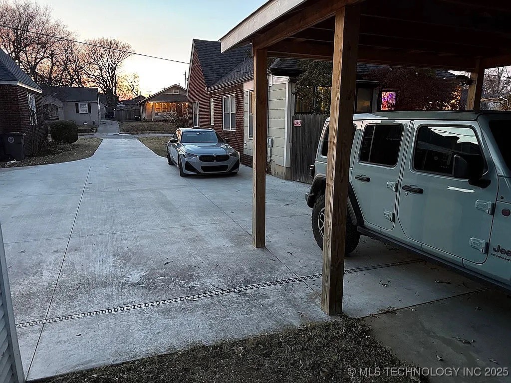 1303 S Gary Avenue Property Photo 34