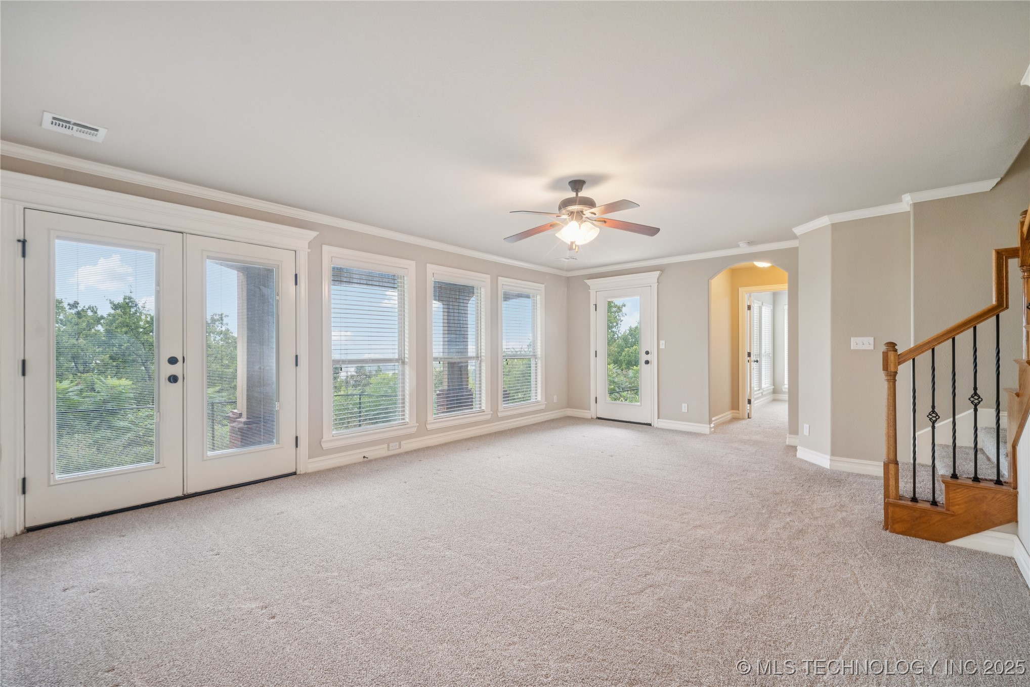 6531 S Ridgeview Road Property Photo 22