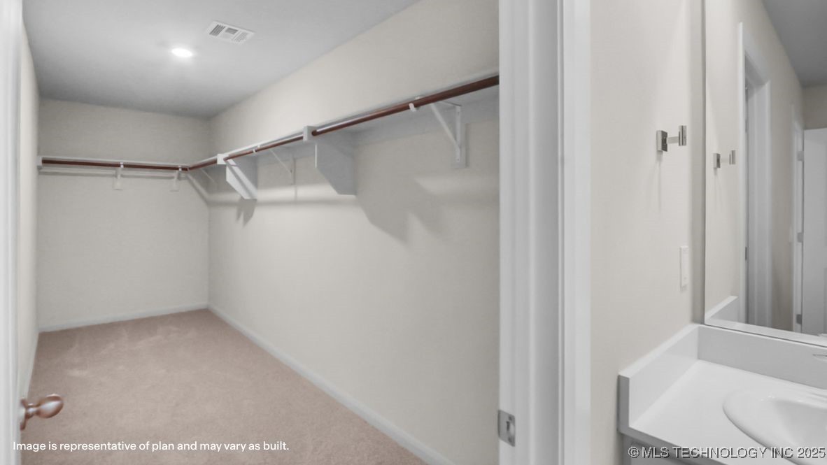 7402 N 154th East Avenue Property Photo 13