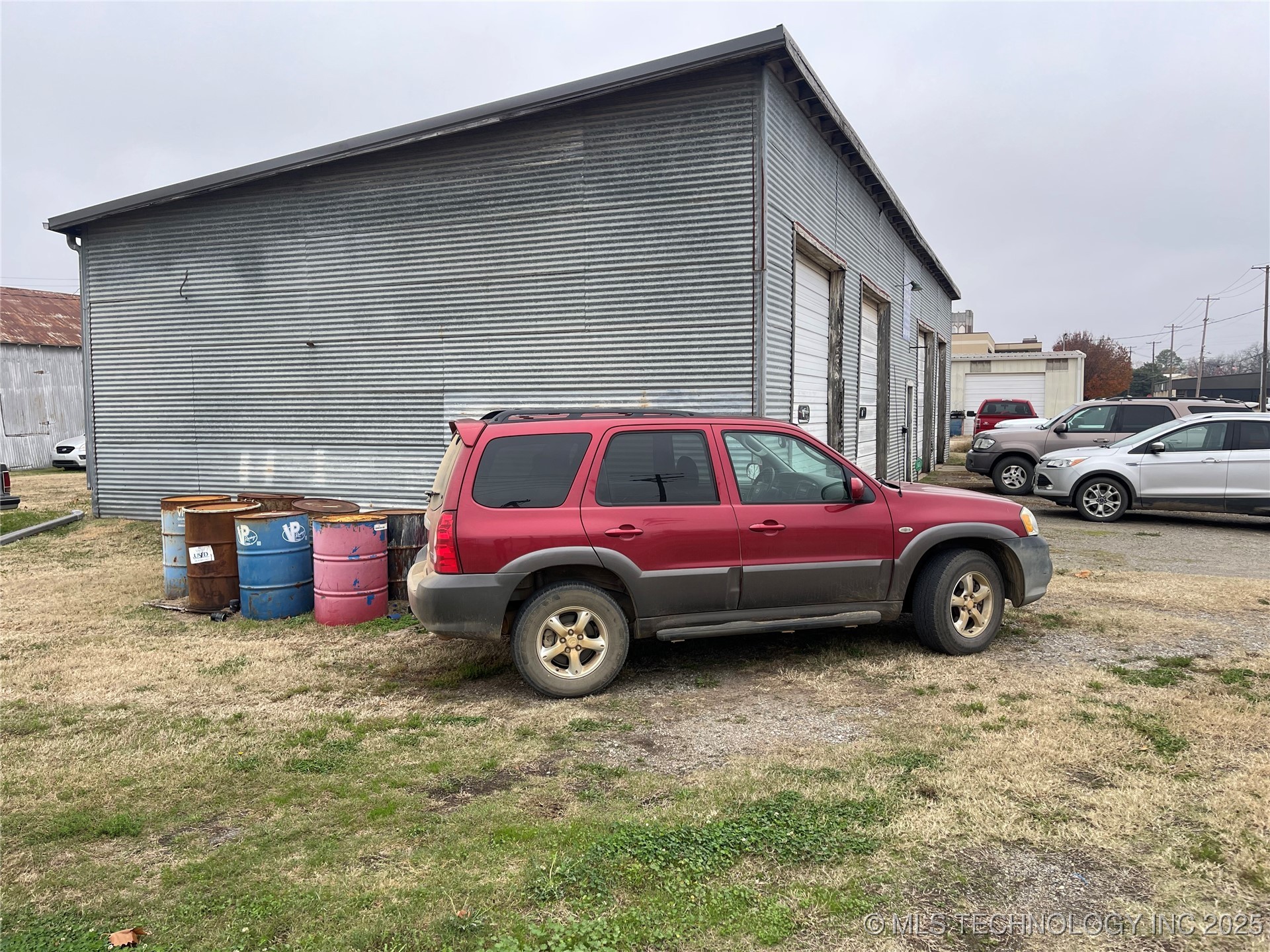 37 W Beech Street Property Photo 5