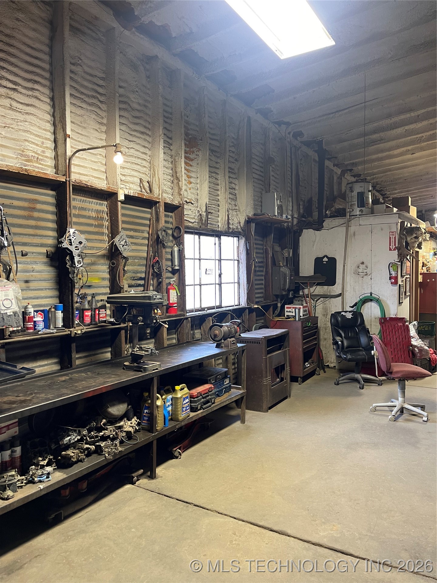 37 W Beech Street Property Photo 13