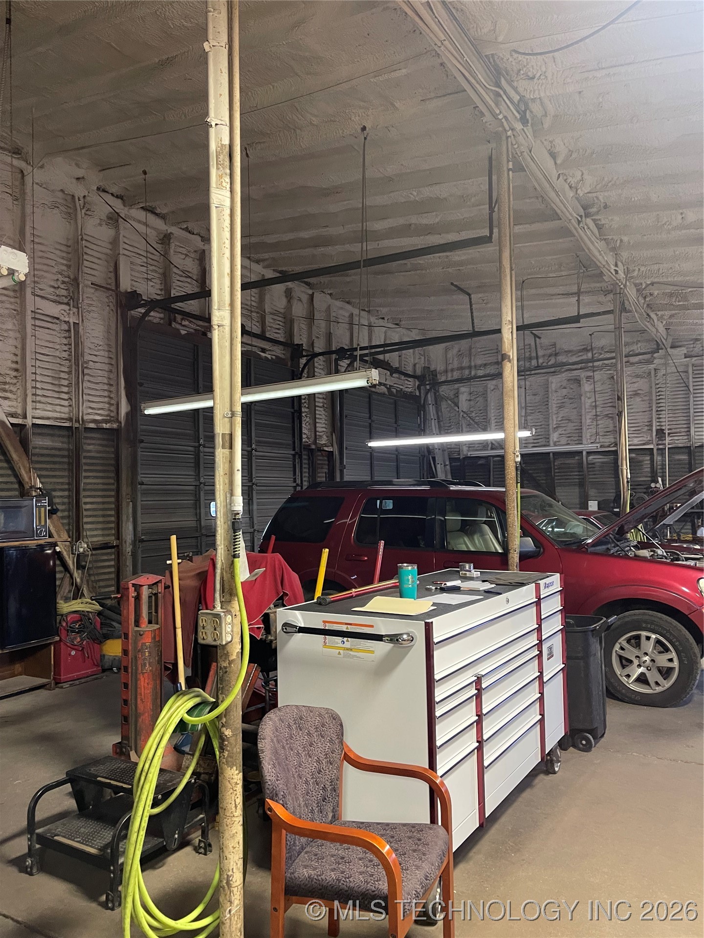 37 W Beech Street Property Photo 14