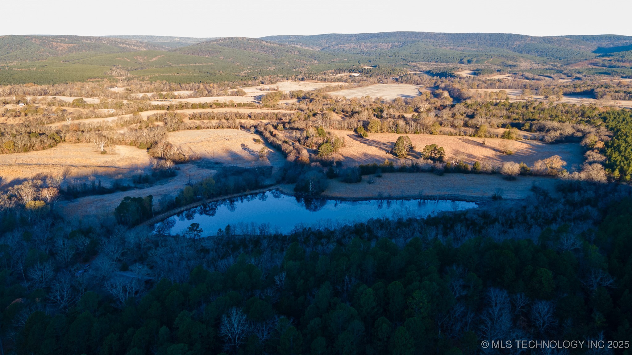 445188 E 1739 Road Property Photo 11