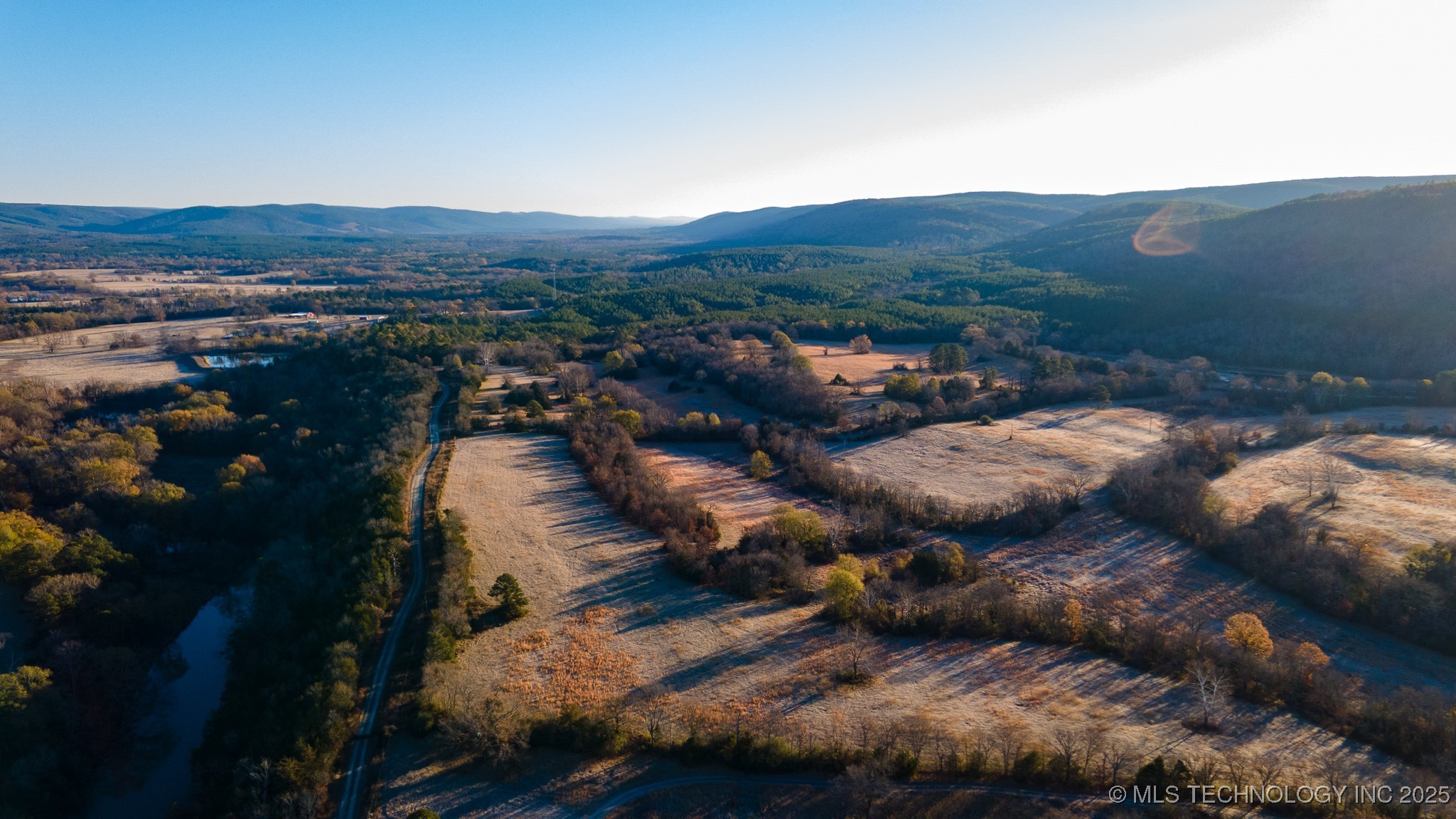 445188 E 1739 Road Property Photo 19