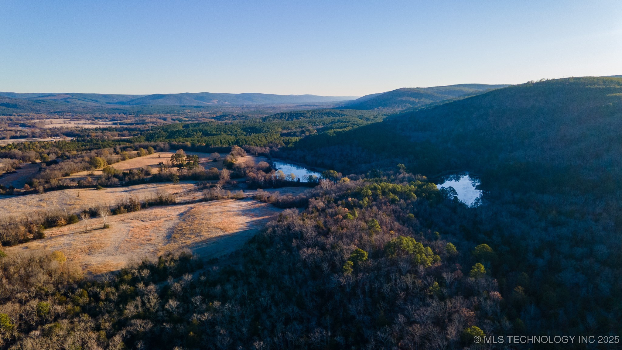 445188 E 1739 Road Property Photo 21