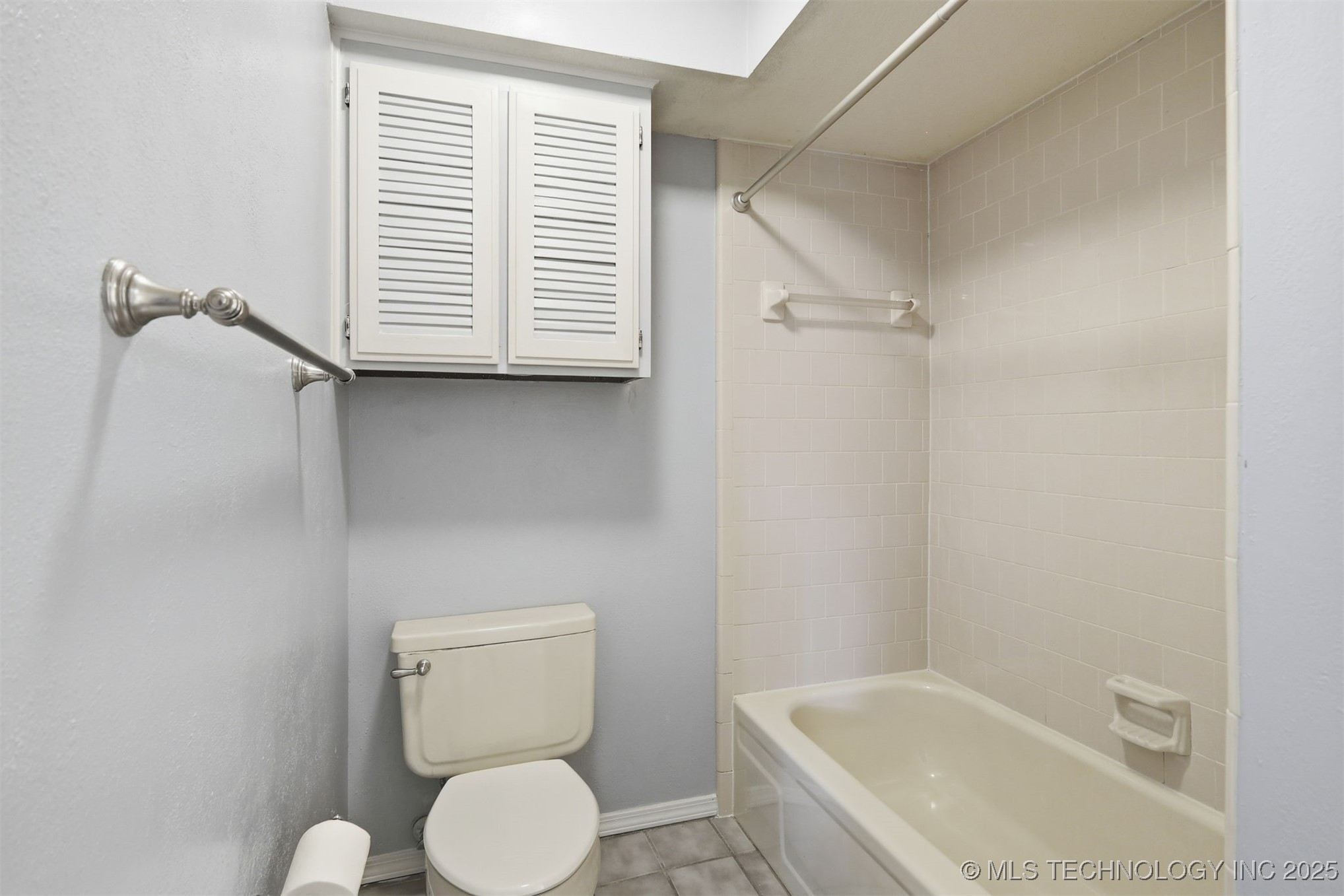 6326 E 89th Place 1006 Property Photo 19