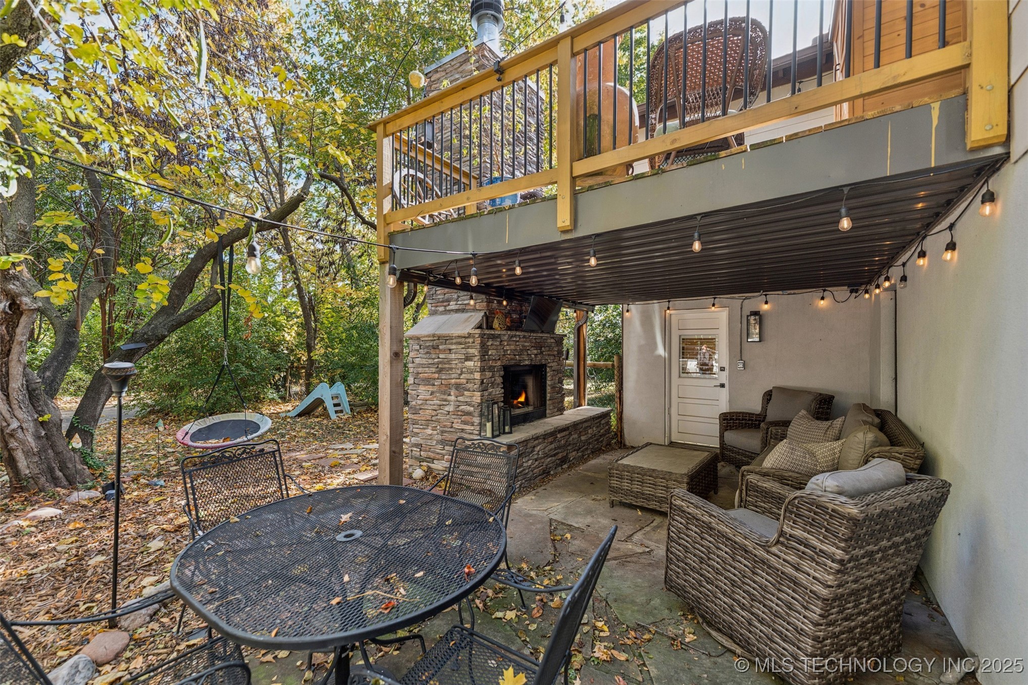 2547 S College Avenue Property Photo 41