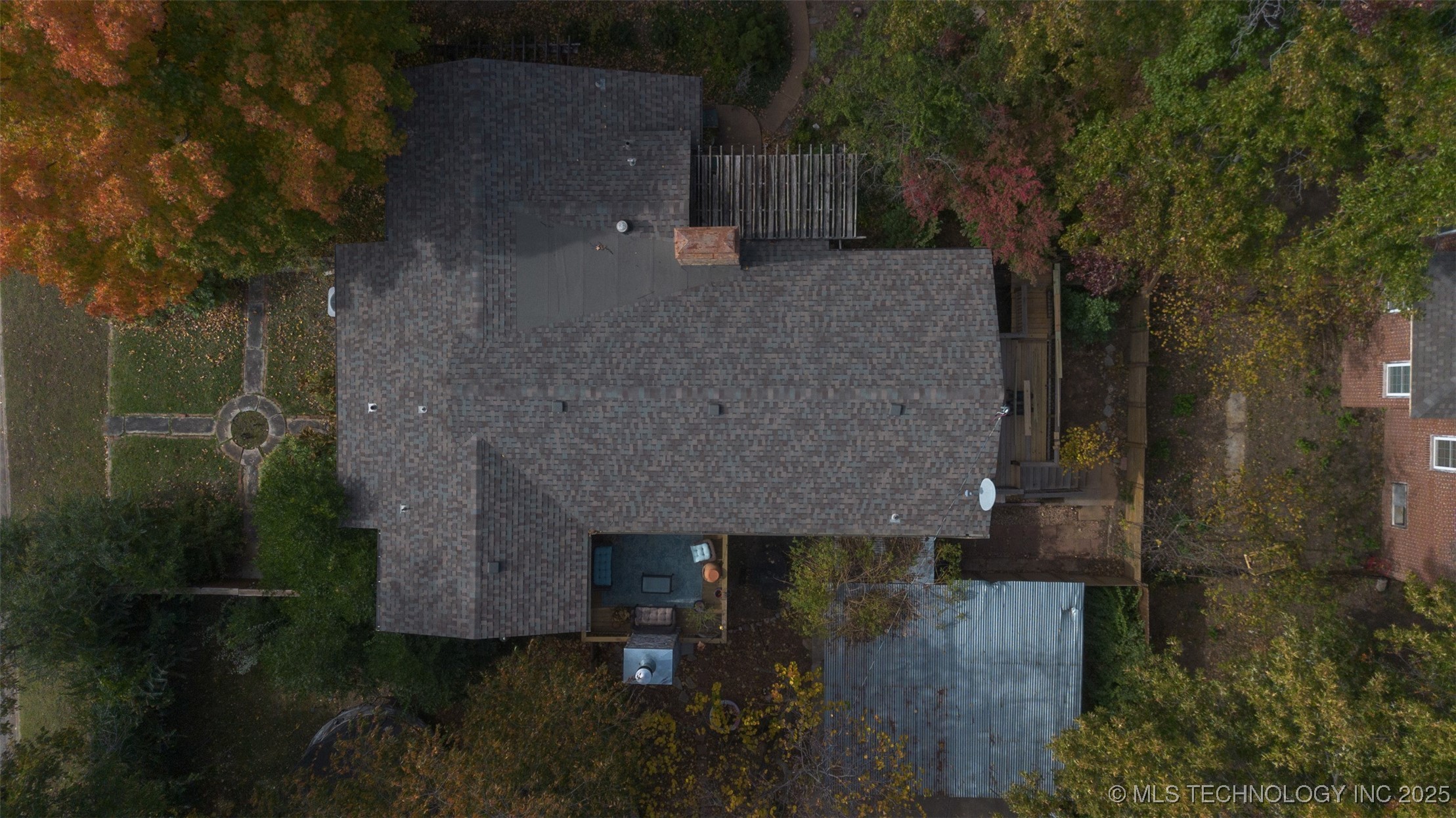 2547 S College Avenue Property Photo 55