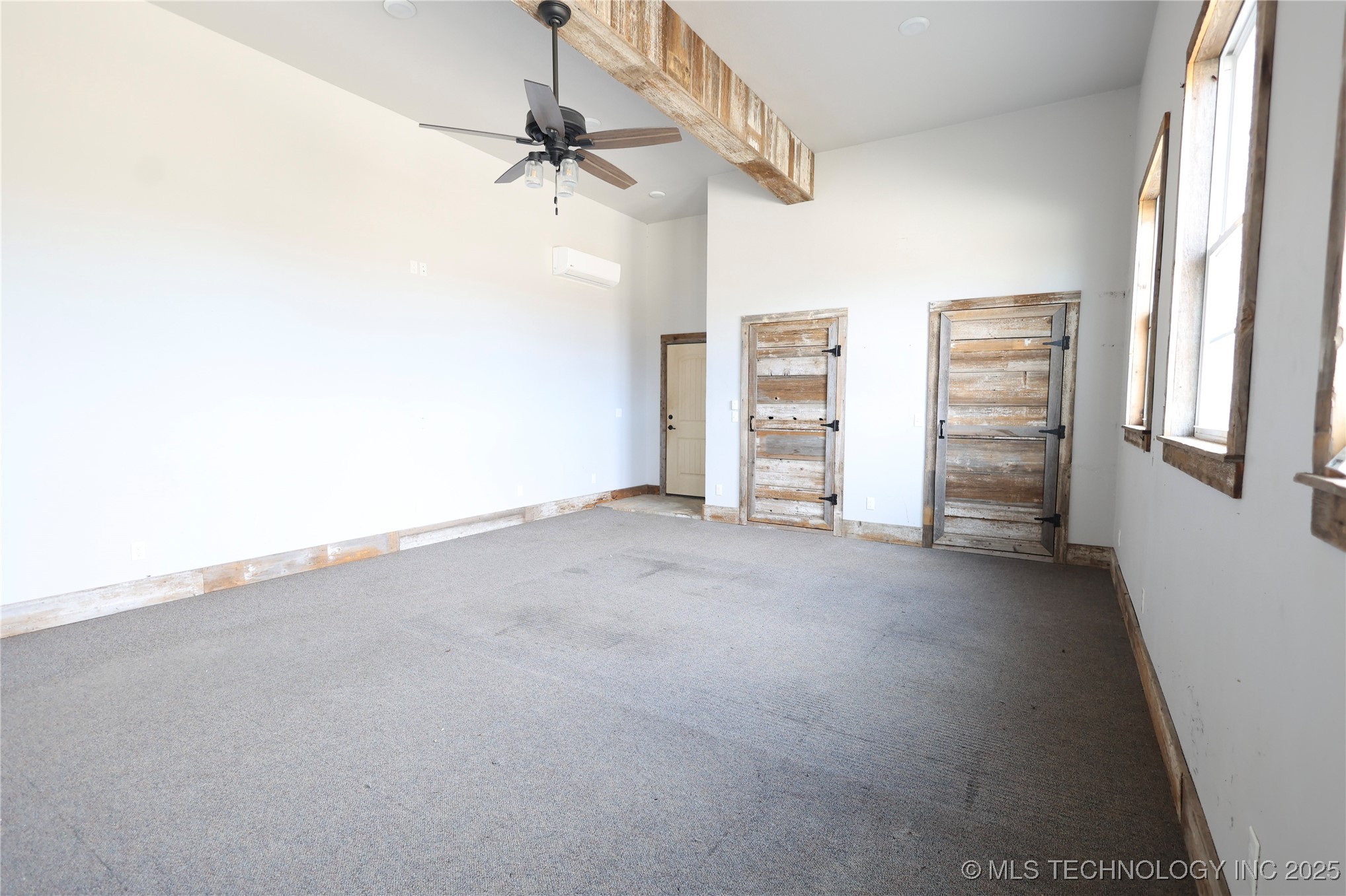 1760 Shepherd Hills Property Photo 10