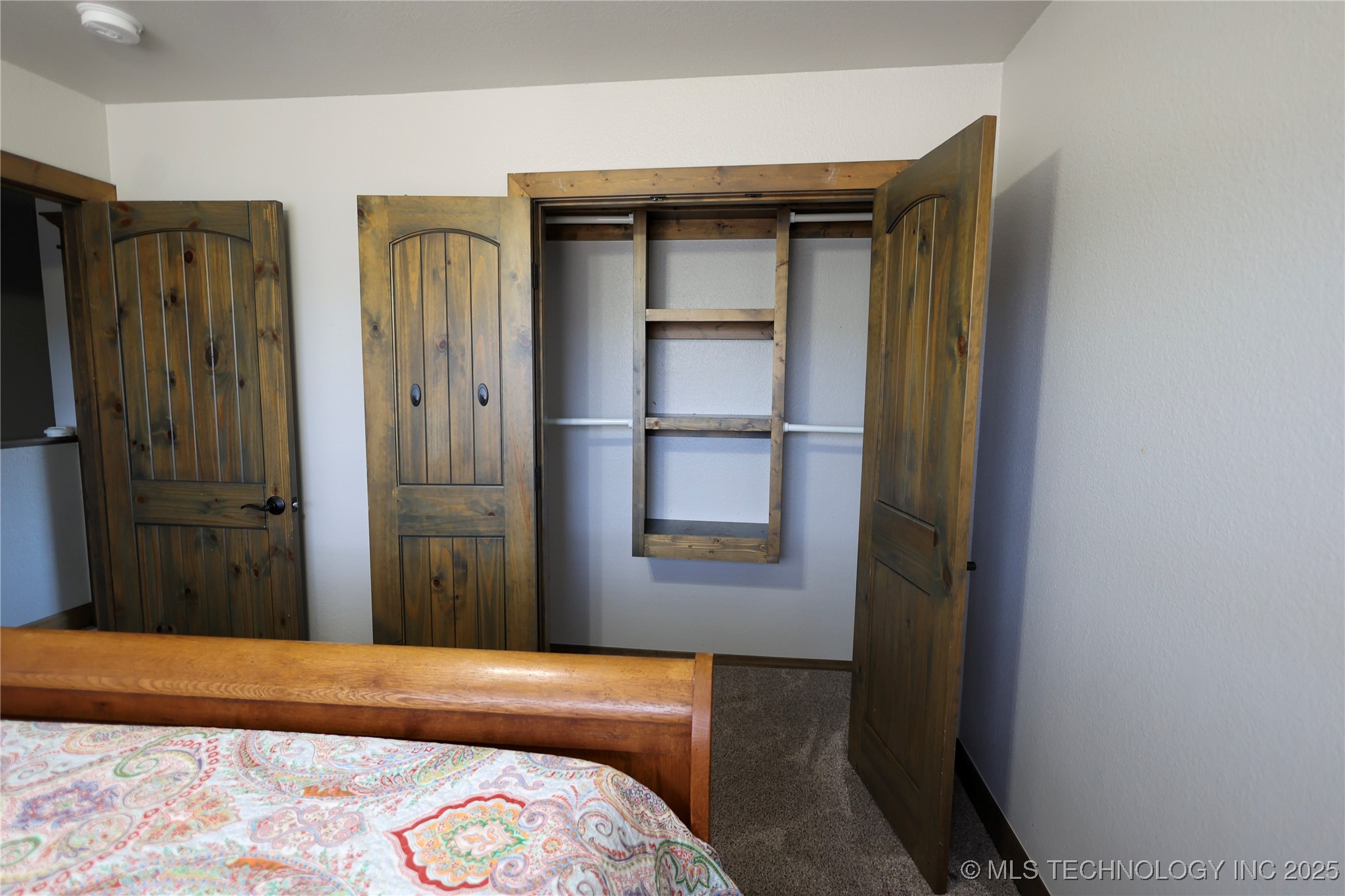 1760 Shepherd Hills Property Photo 18