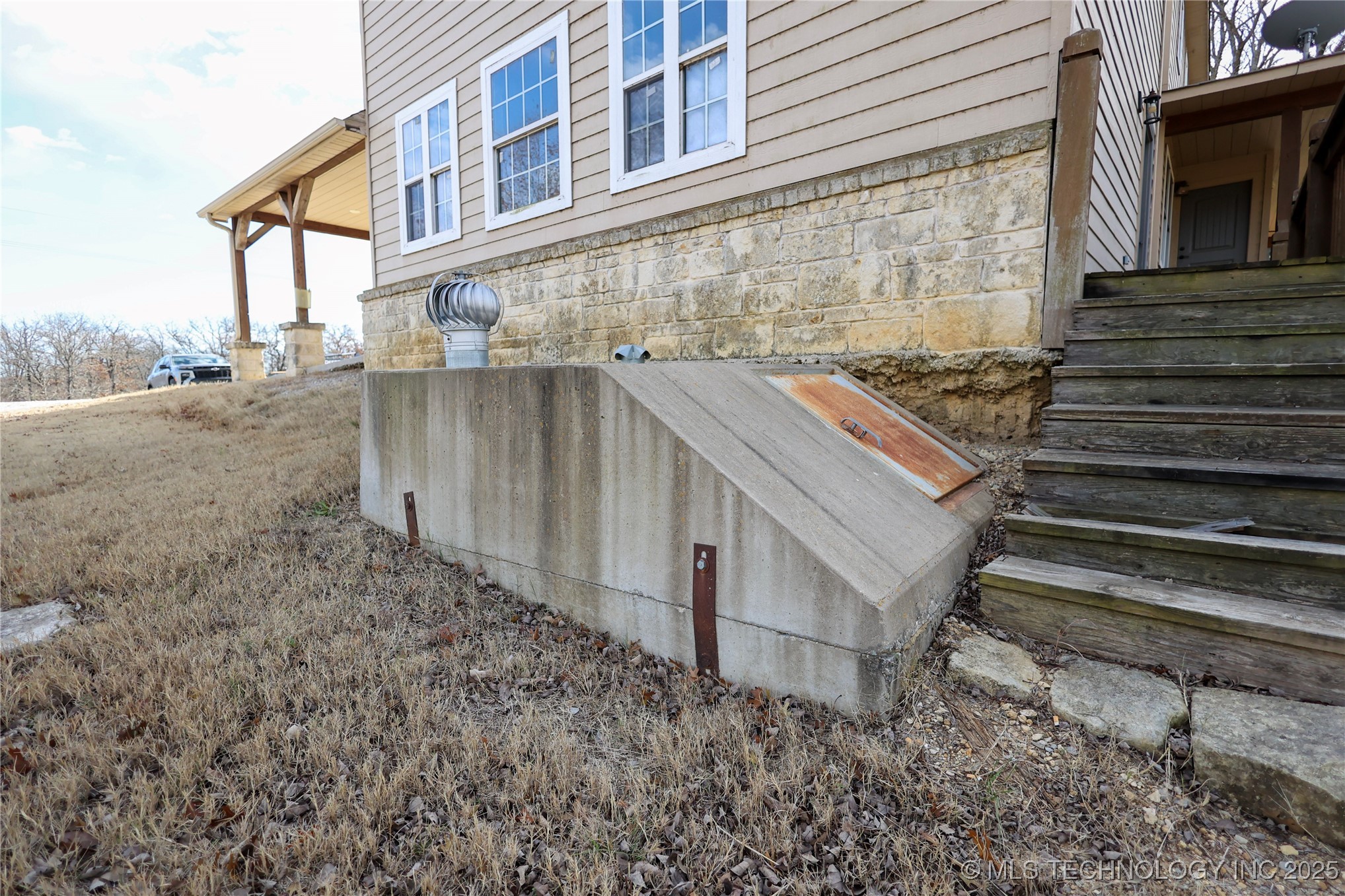 1760 Shepherd Hills Property Photo 28