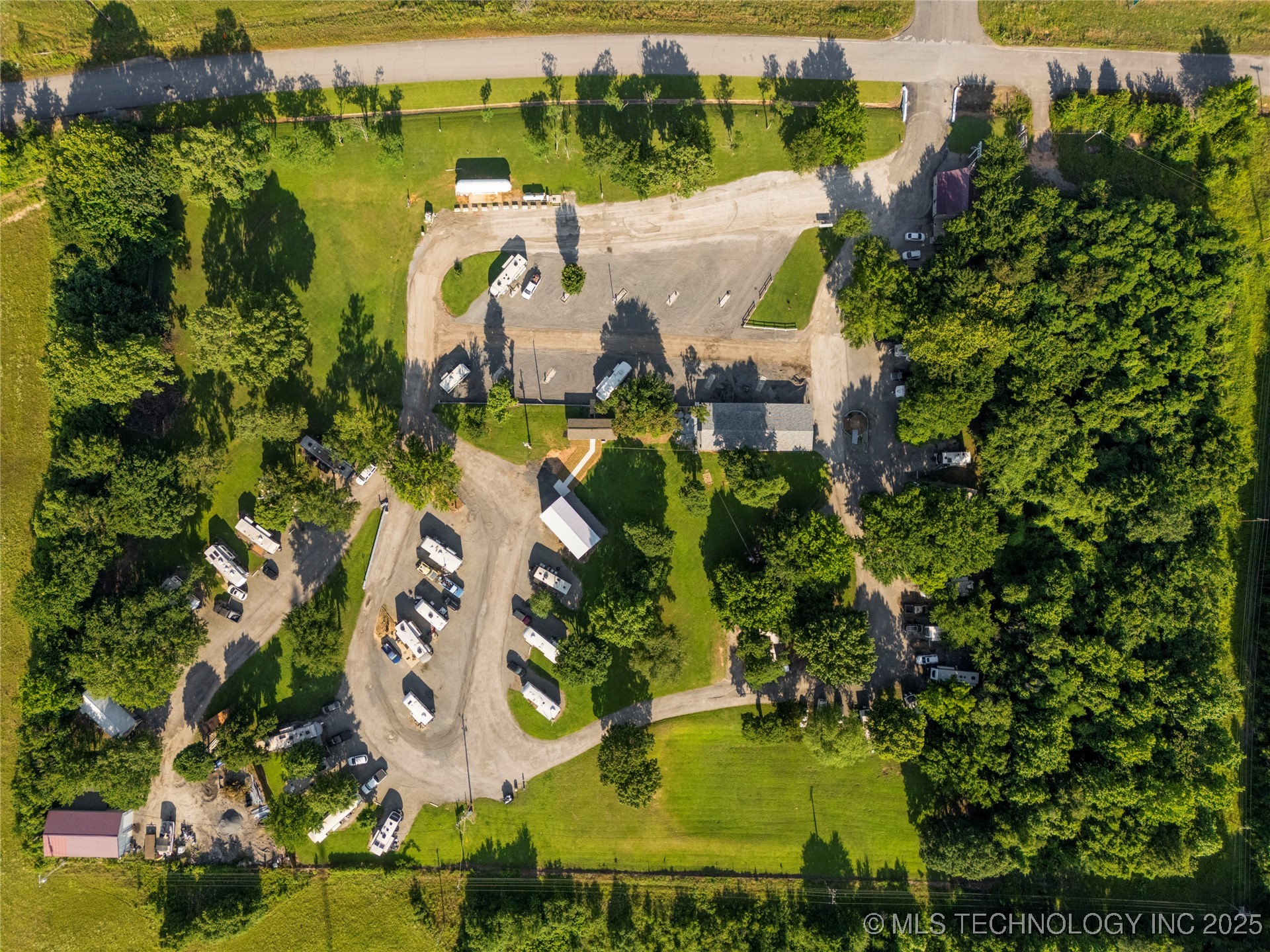 6476 N 35th Street W Property Photo 6