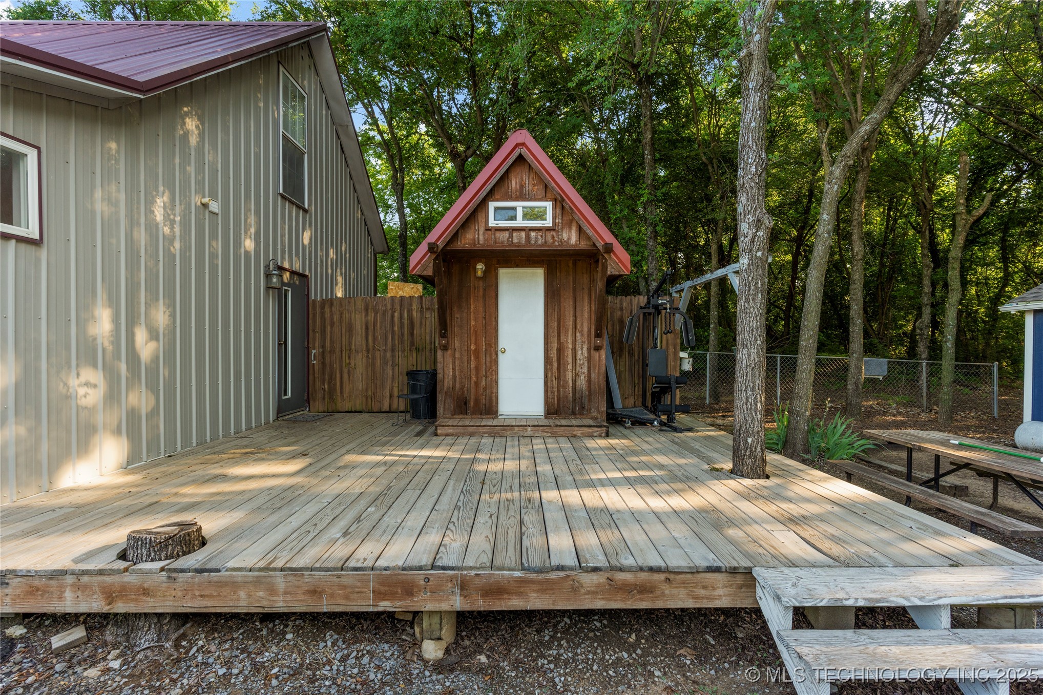 6476 N 35th Street W Property Photo 12