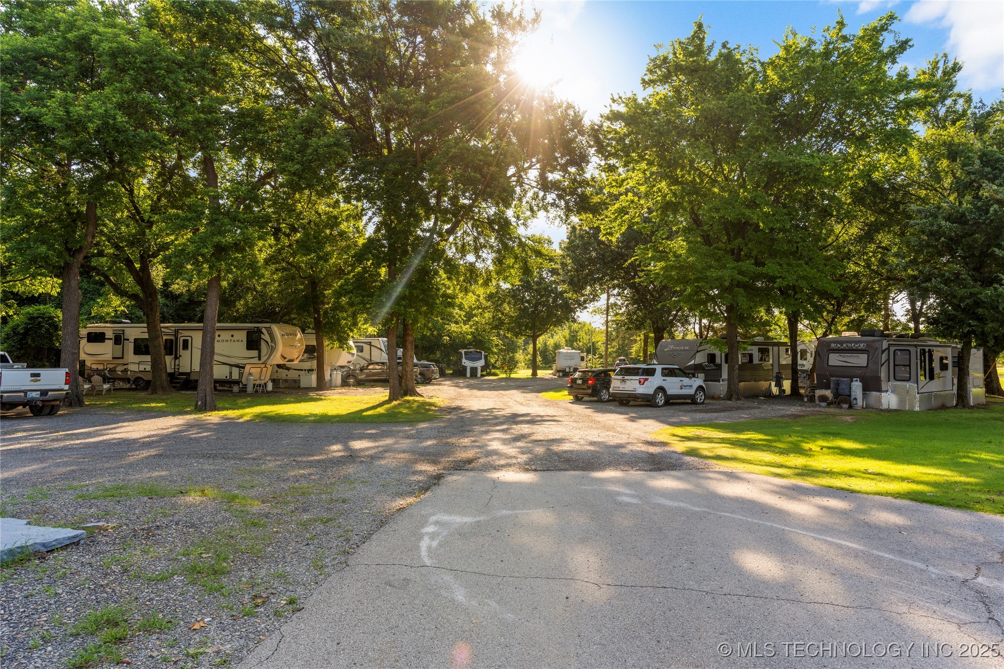 6476 N 35th Street W Property Photo 29