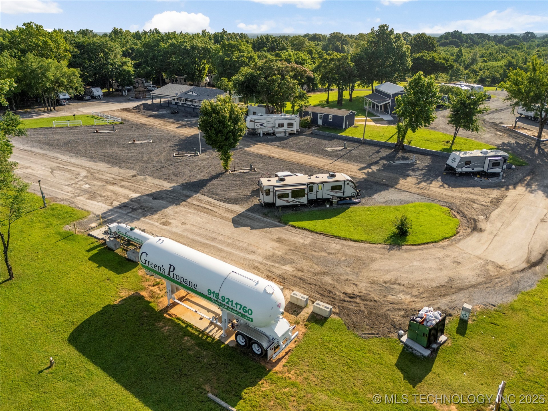 6476 N 35th Street W Property Photo 30