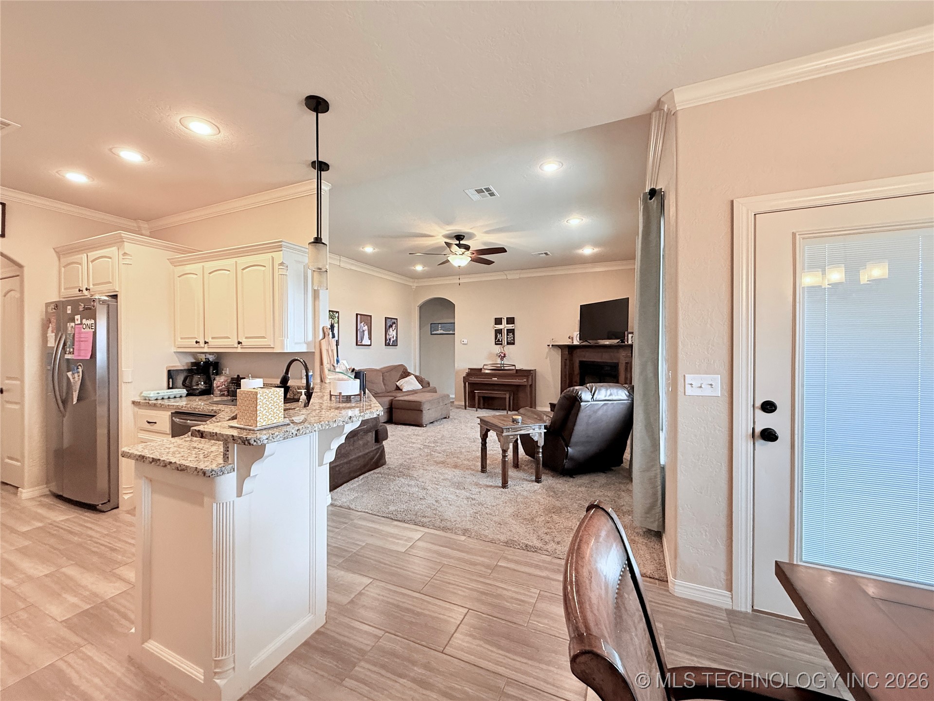 7004 S 4th Street W Property Photo 8