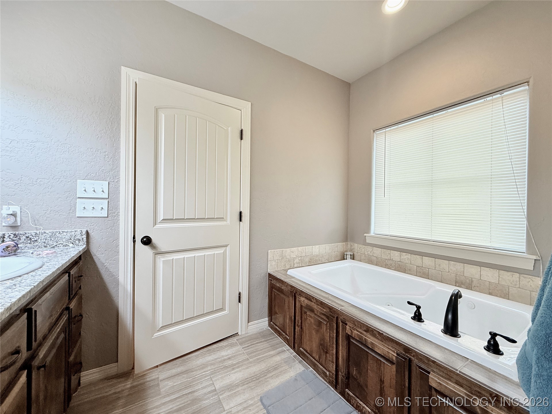 7004 S 4th Street W Property Photo 26