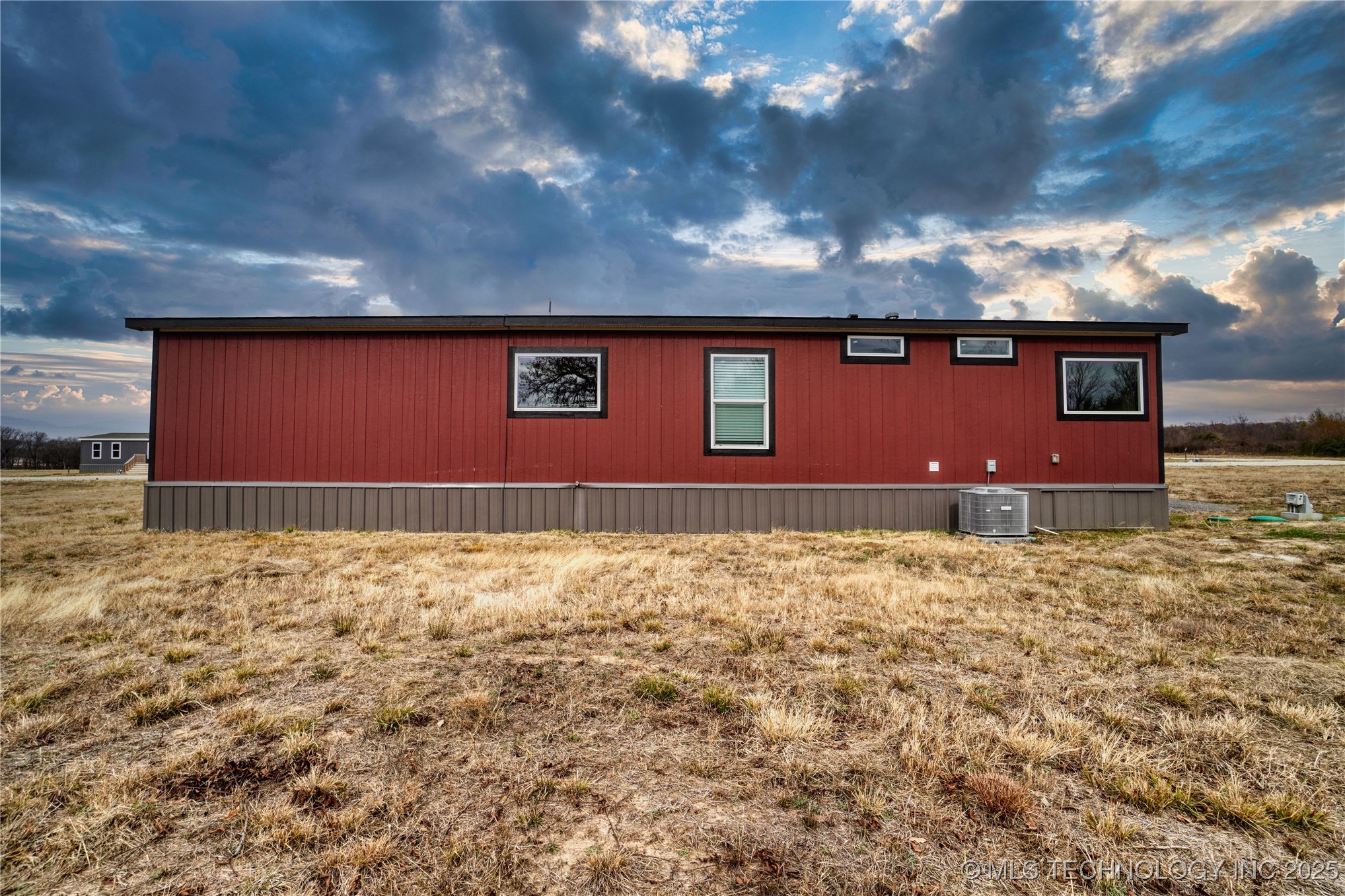 6547 Gentle Wake Way Property Photo 3