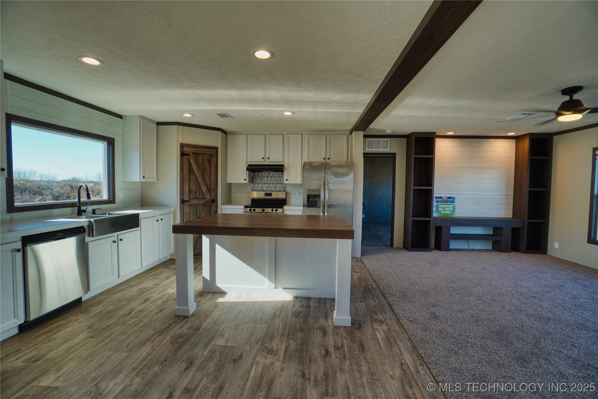 6547 Gentle Wake Way Property Photo 16