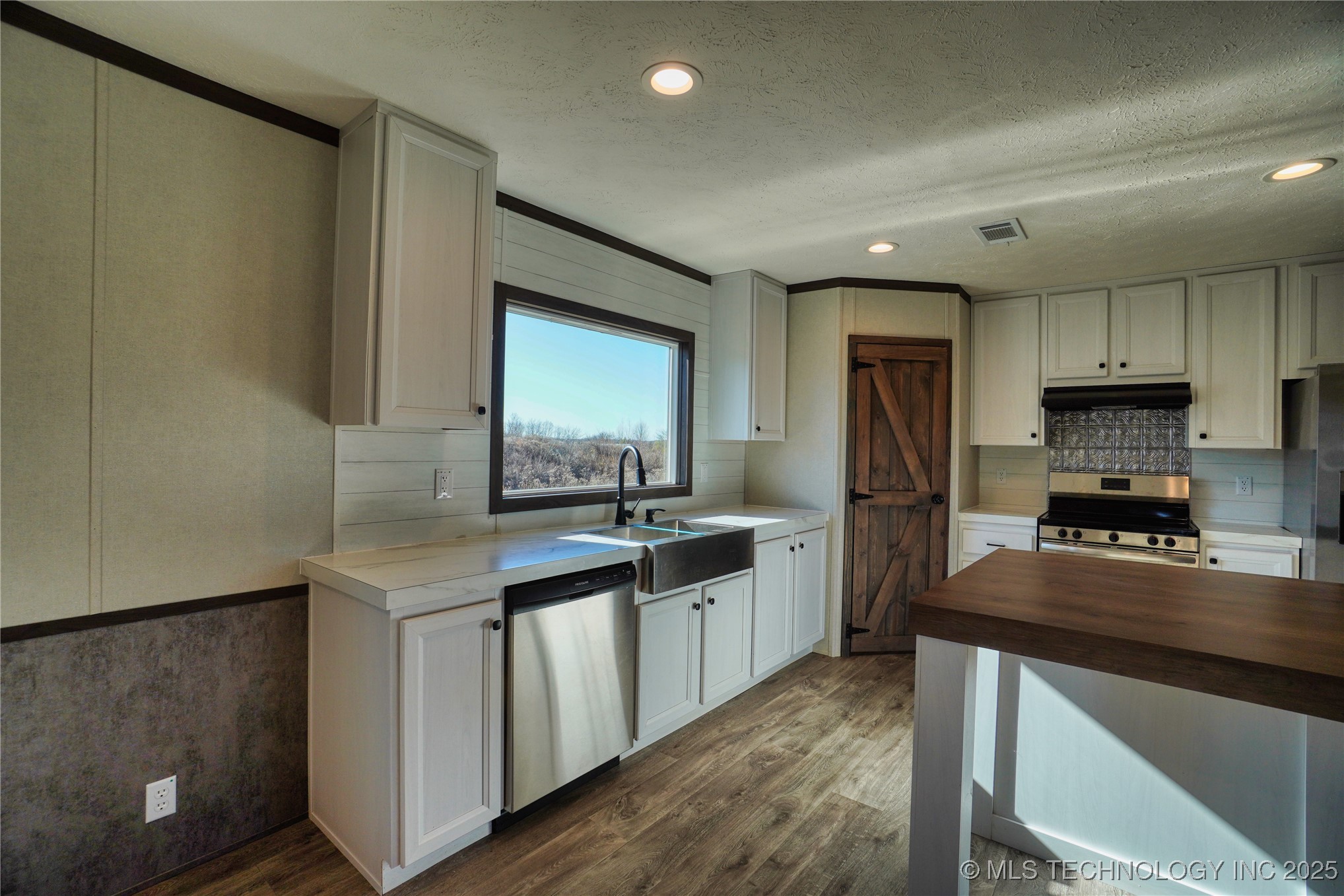 6547 Gentle Wake Way Property Photo 21