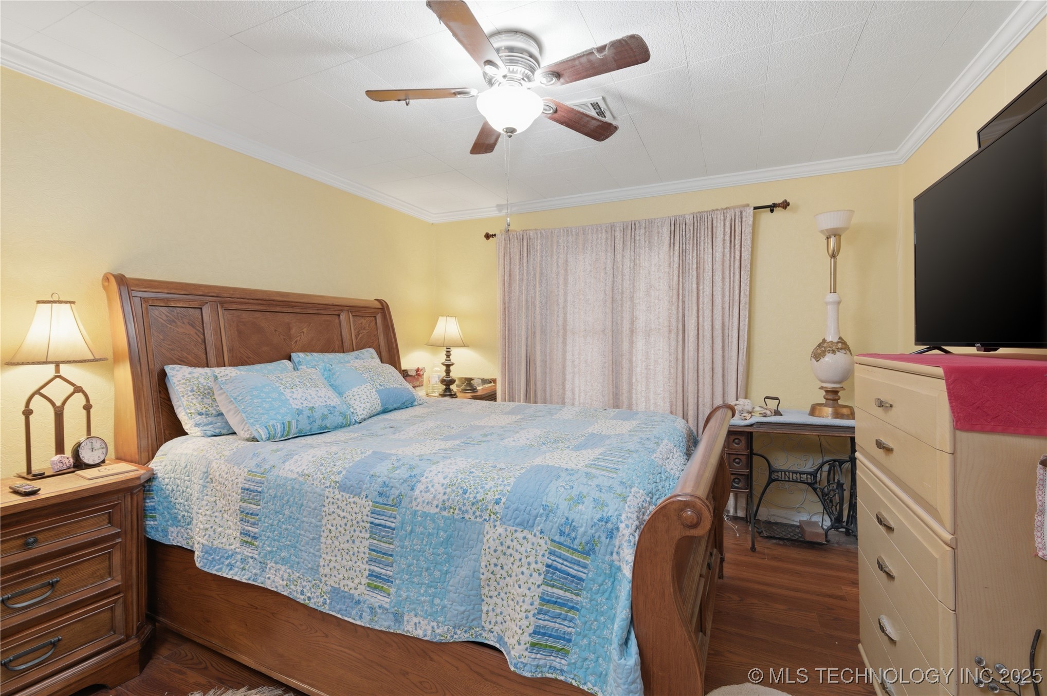 1323 Maple Street Property Photo 20