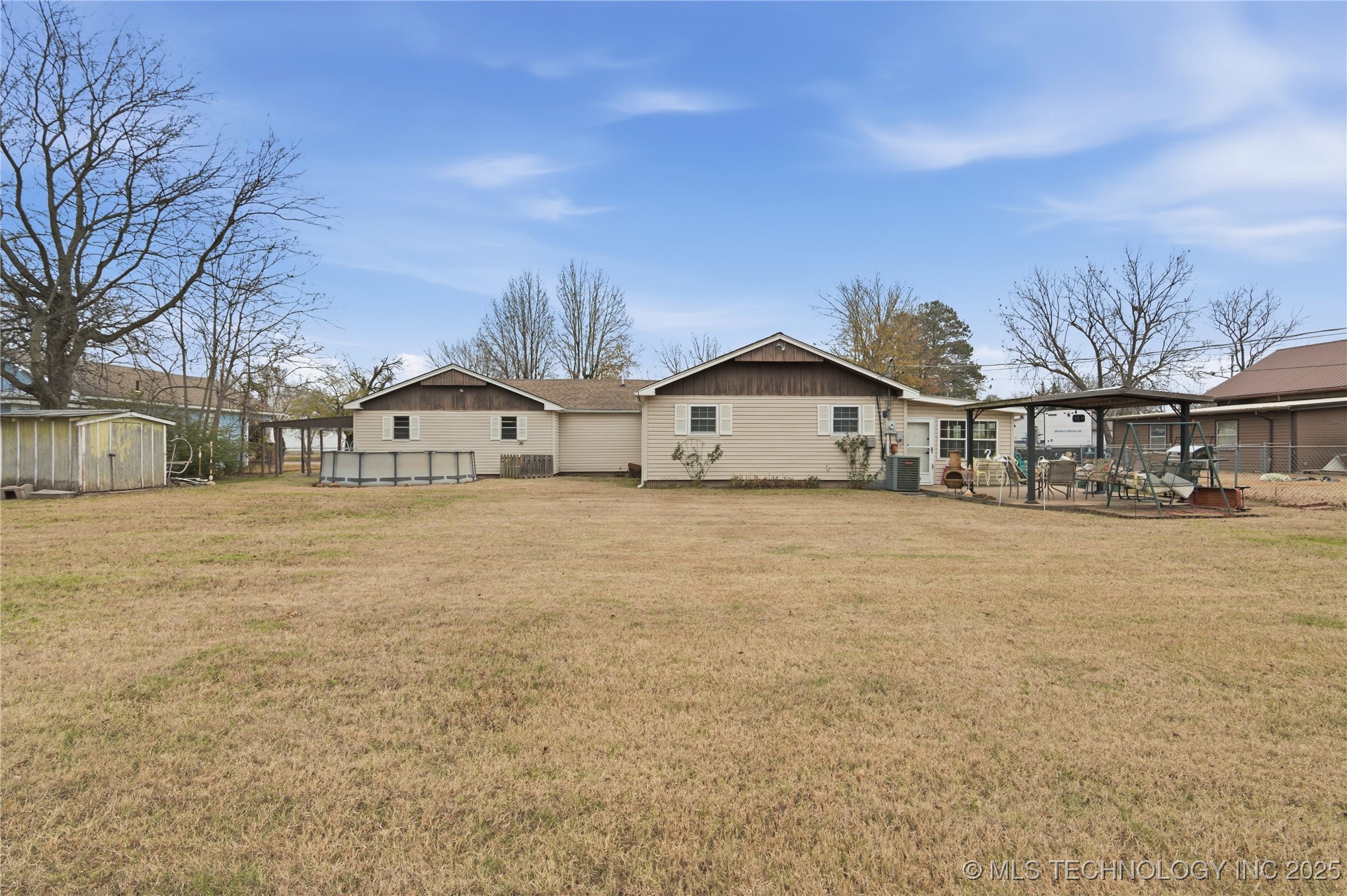 1323 Maple Street Property Photo 29