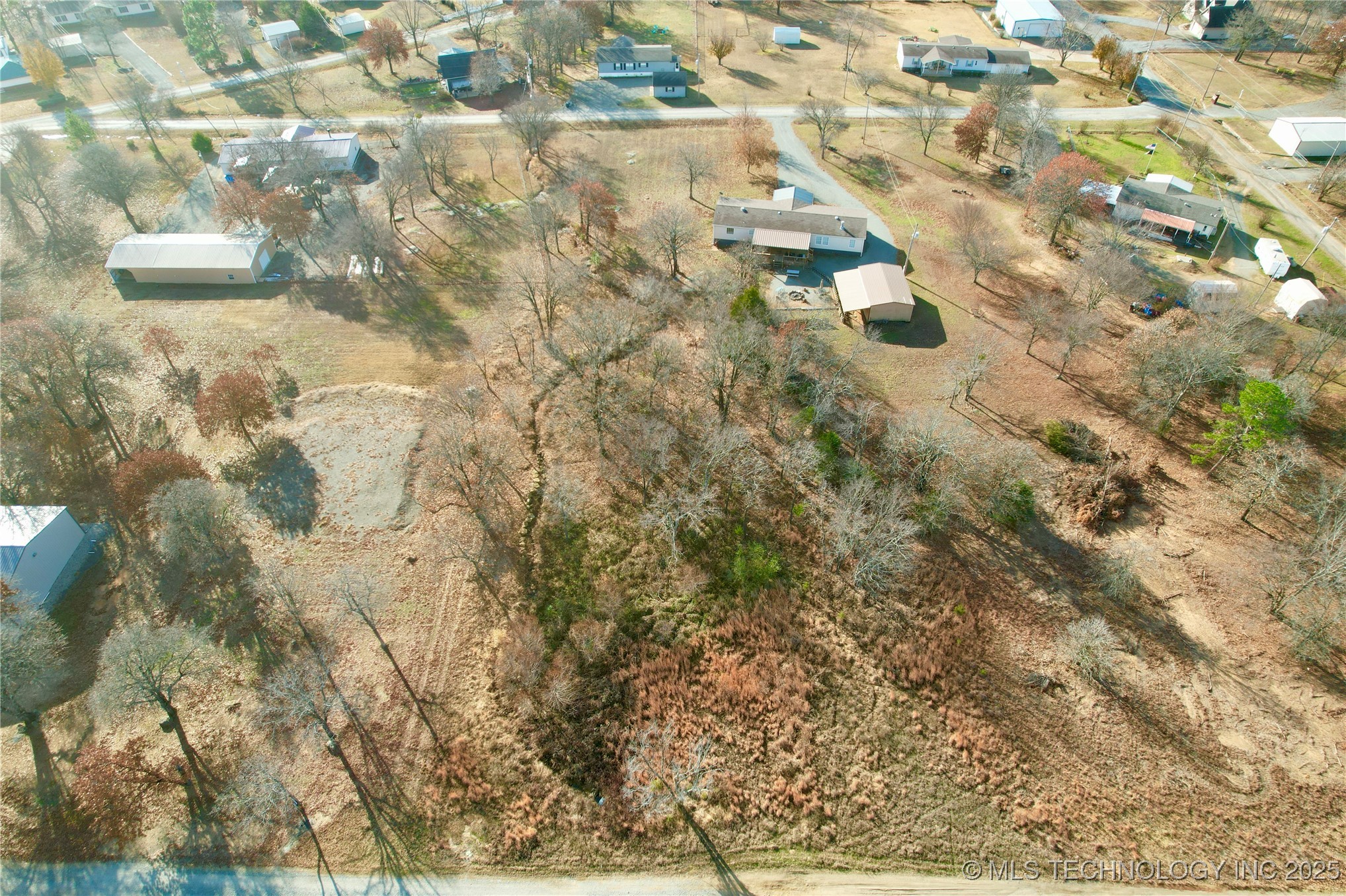 5 E 1146 Road Property Photo 4