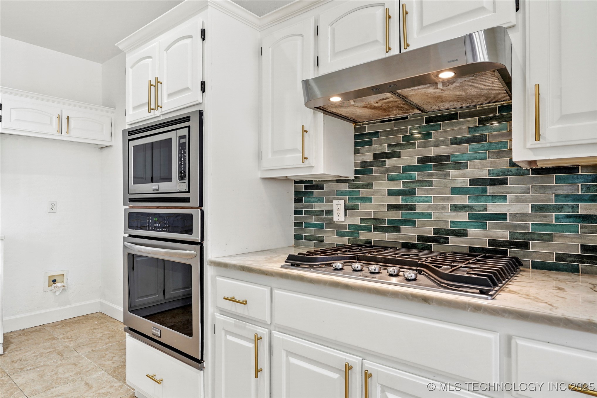 8524 S 99th East Avenue Property Photo 22