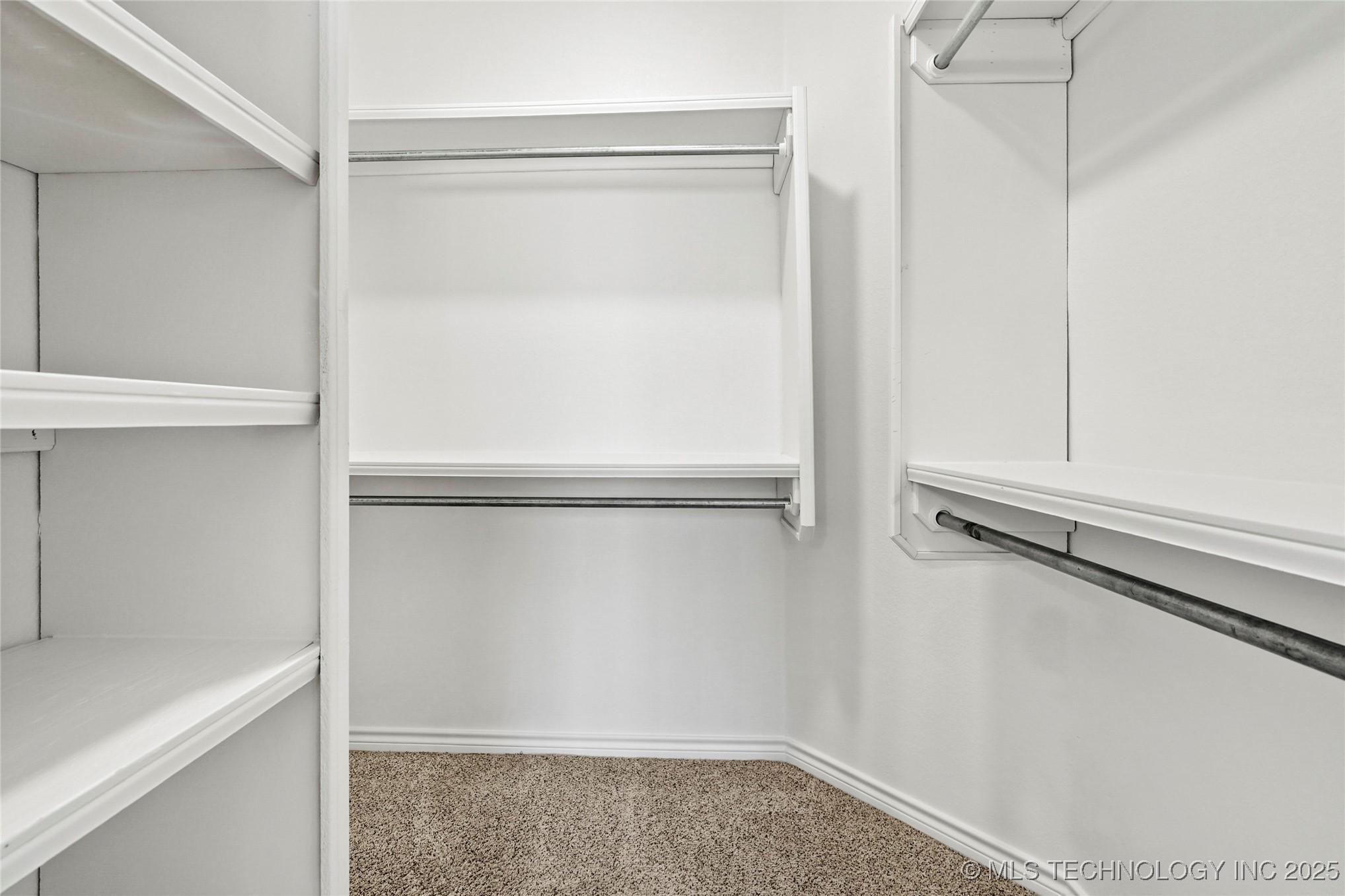 8524 S 99th East Avenue Property Photo 27