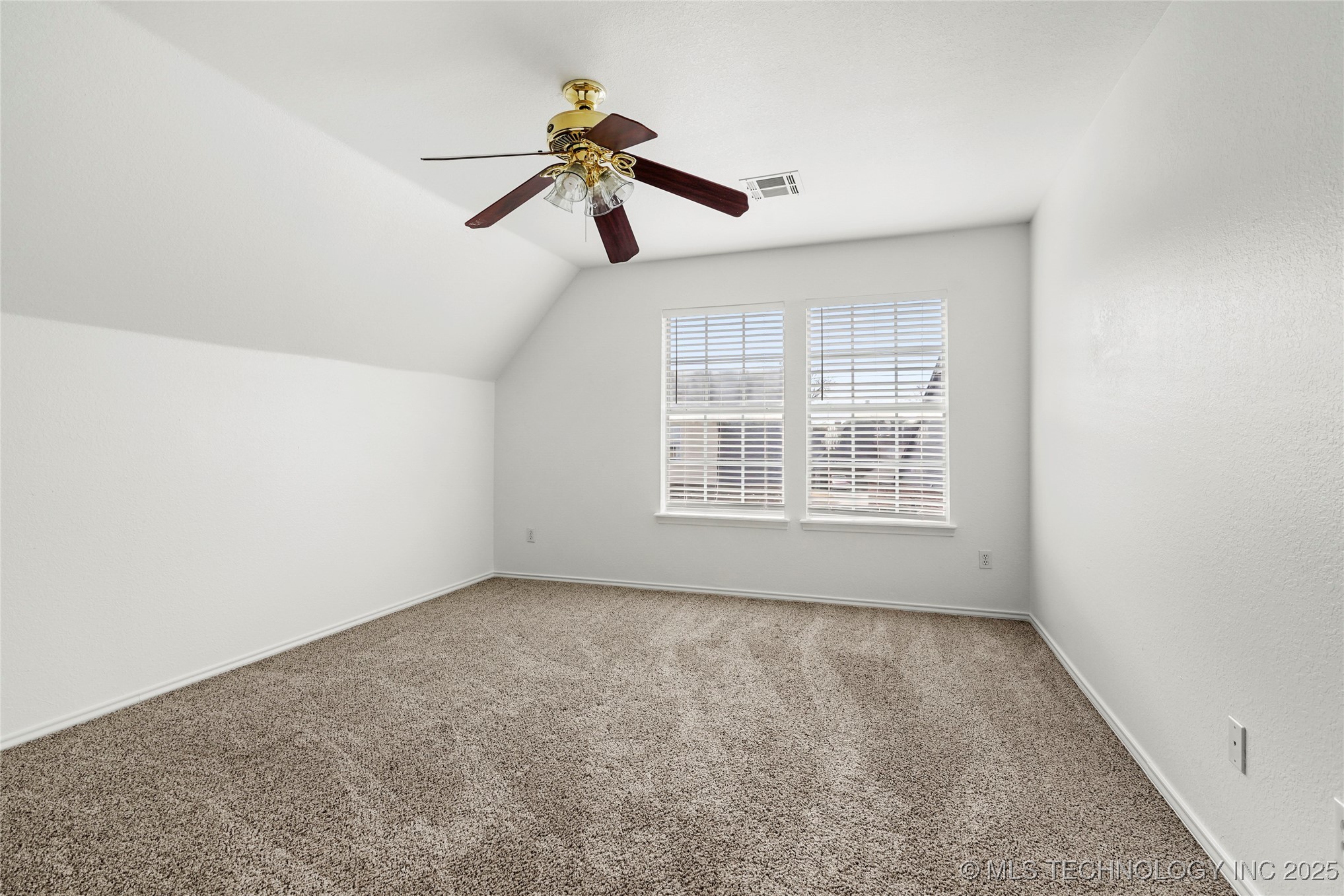 8524 S 99th East Avenue Property Photo 38