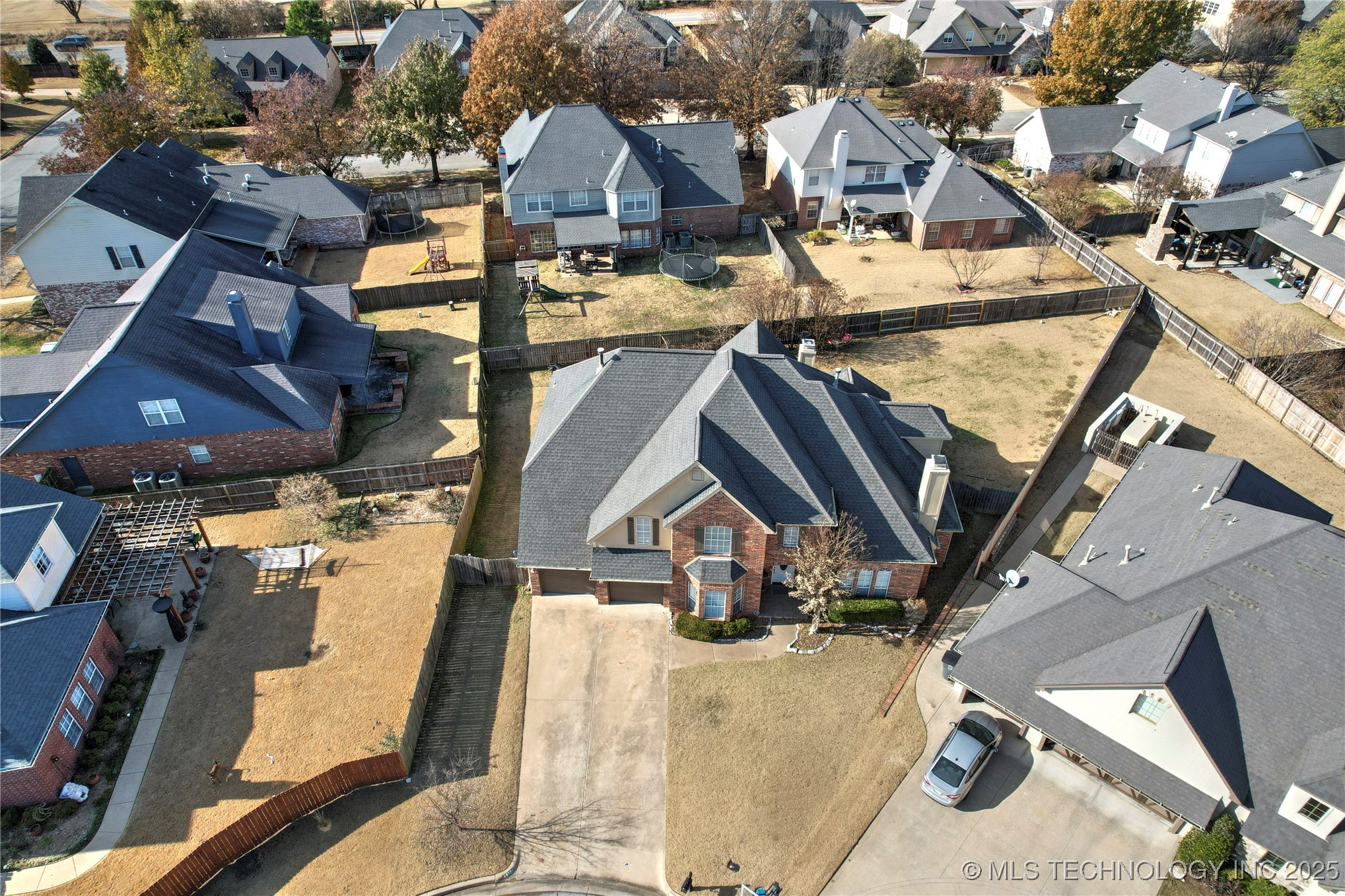 8524 S 99th East Avenue Property Photo 49