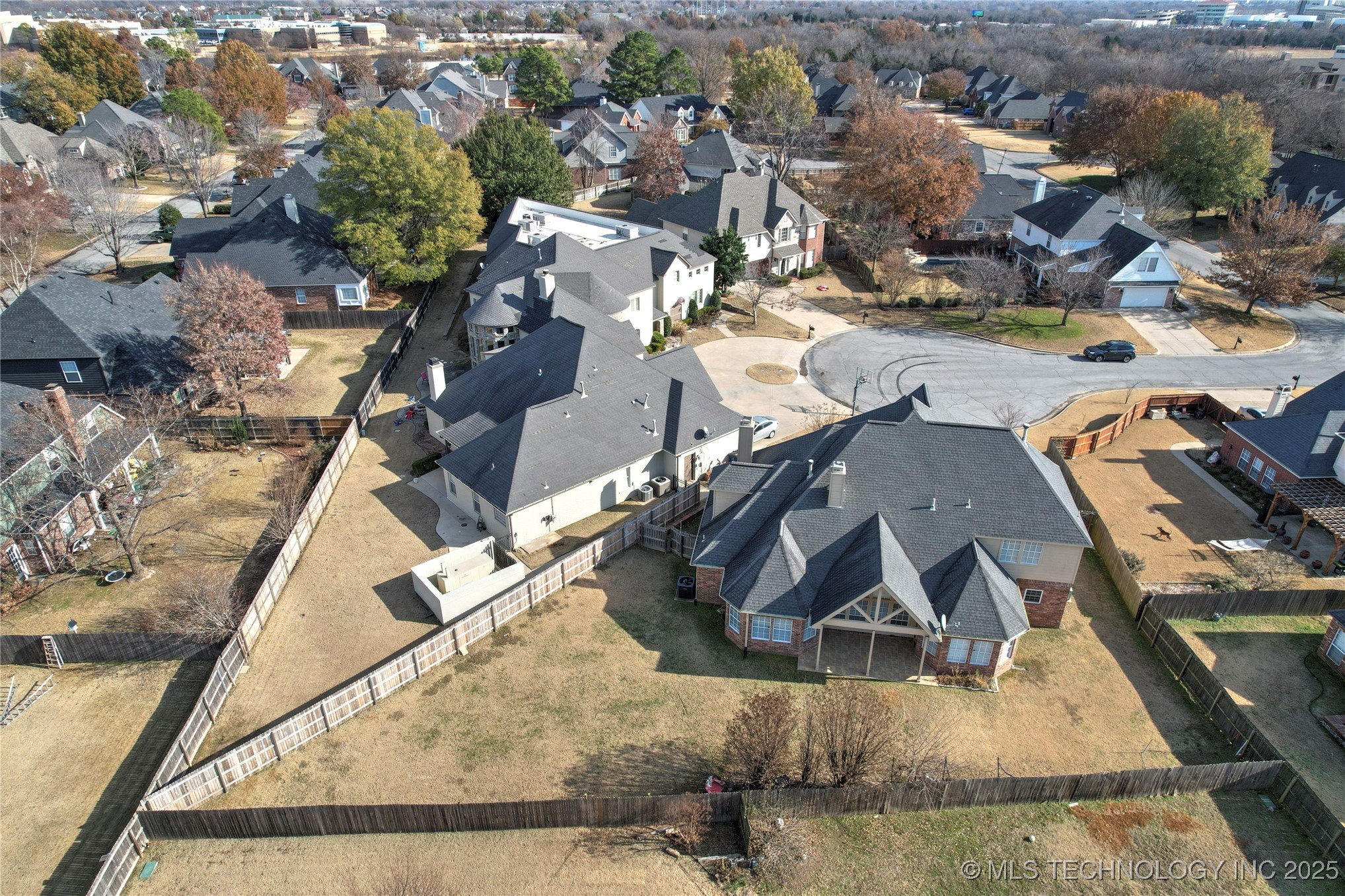 8524 S 99th East Avenue Property Photo 51