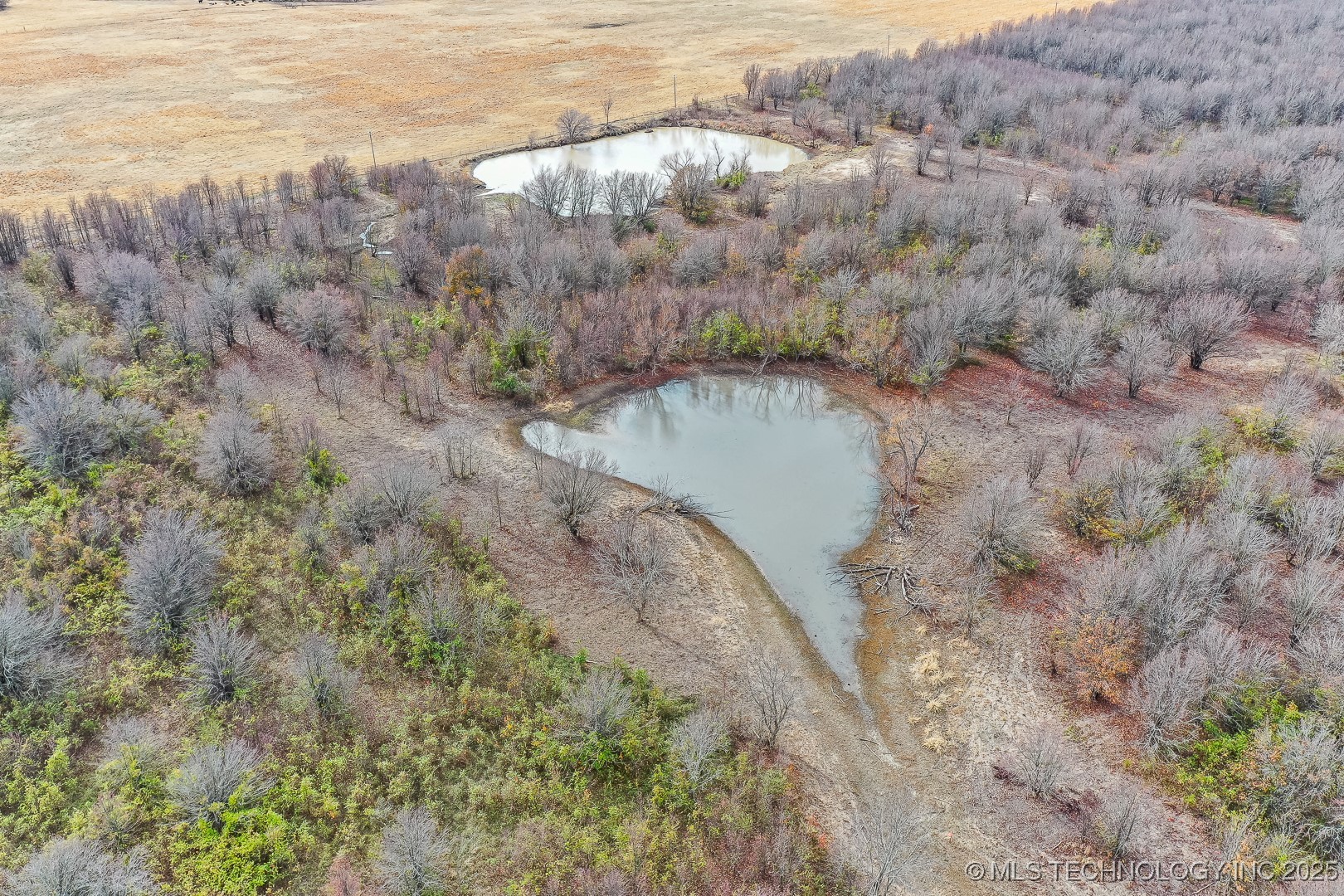 W 90th Street North Property Photo 14