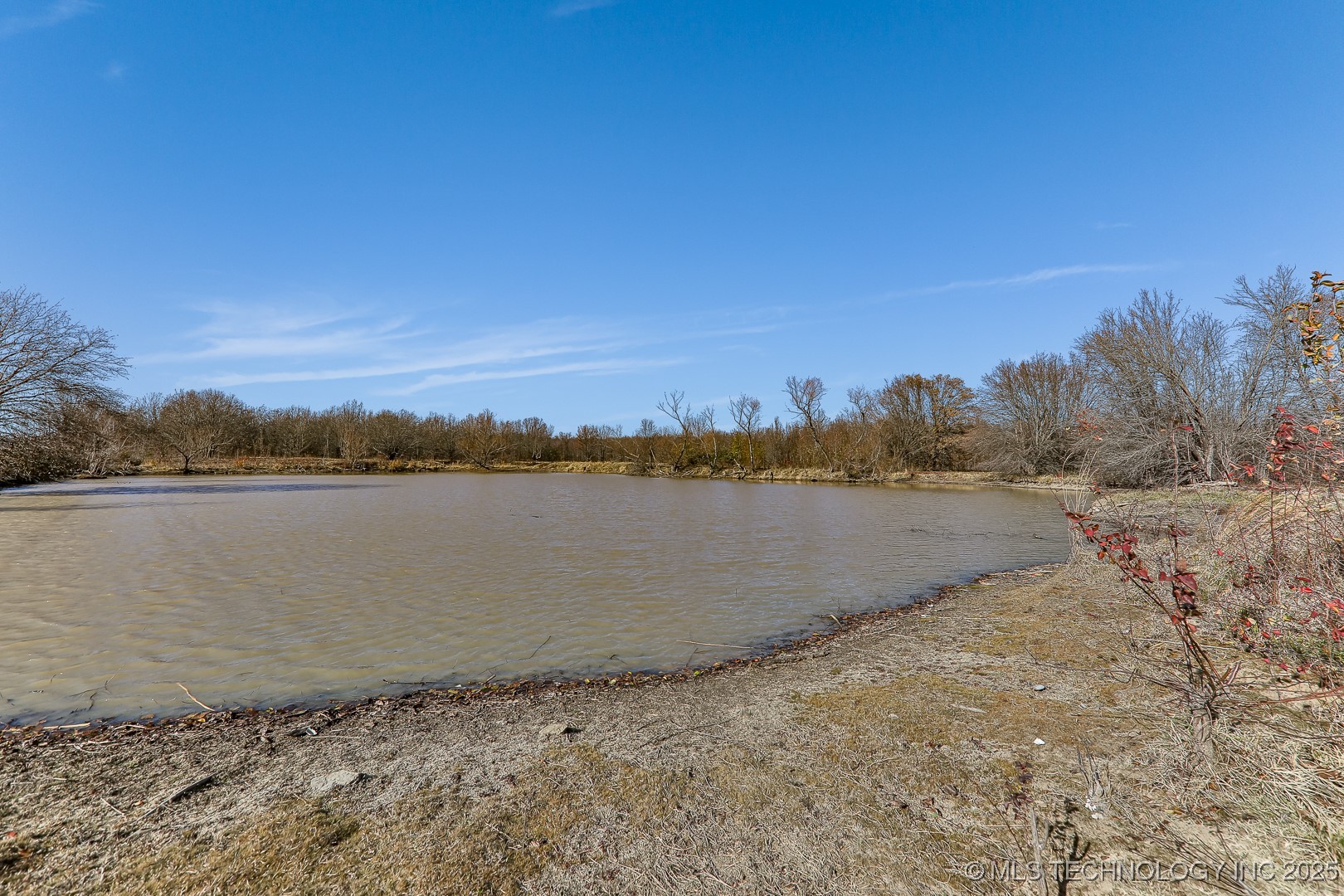 W 90th Street North Property Photo 28