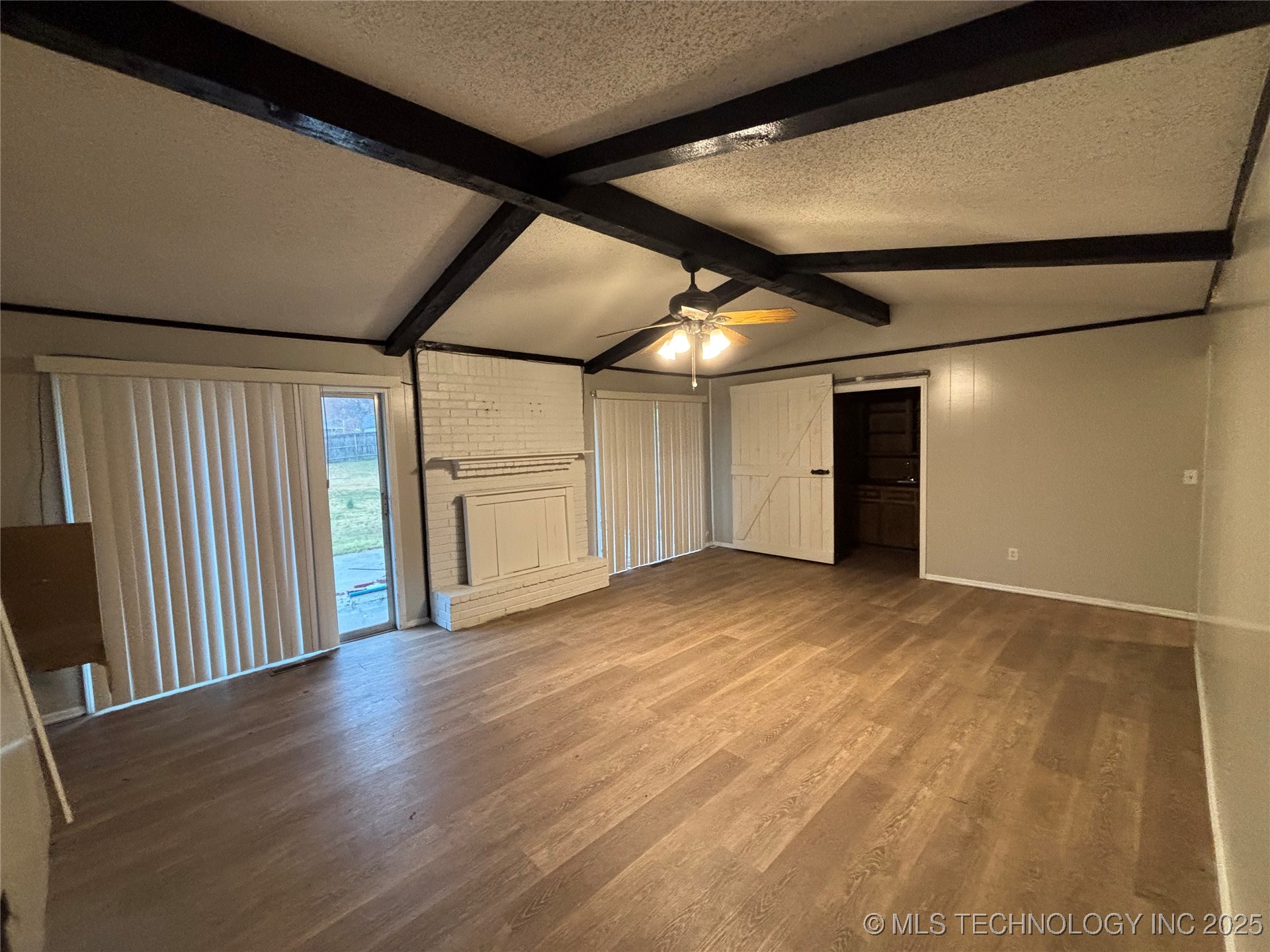 6140 E 164th Street Property Photo 9