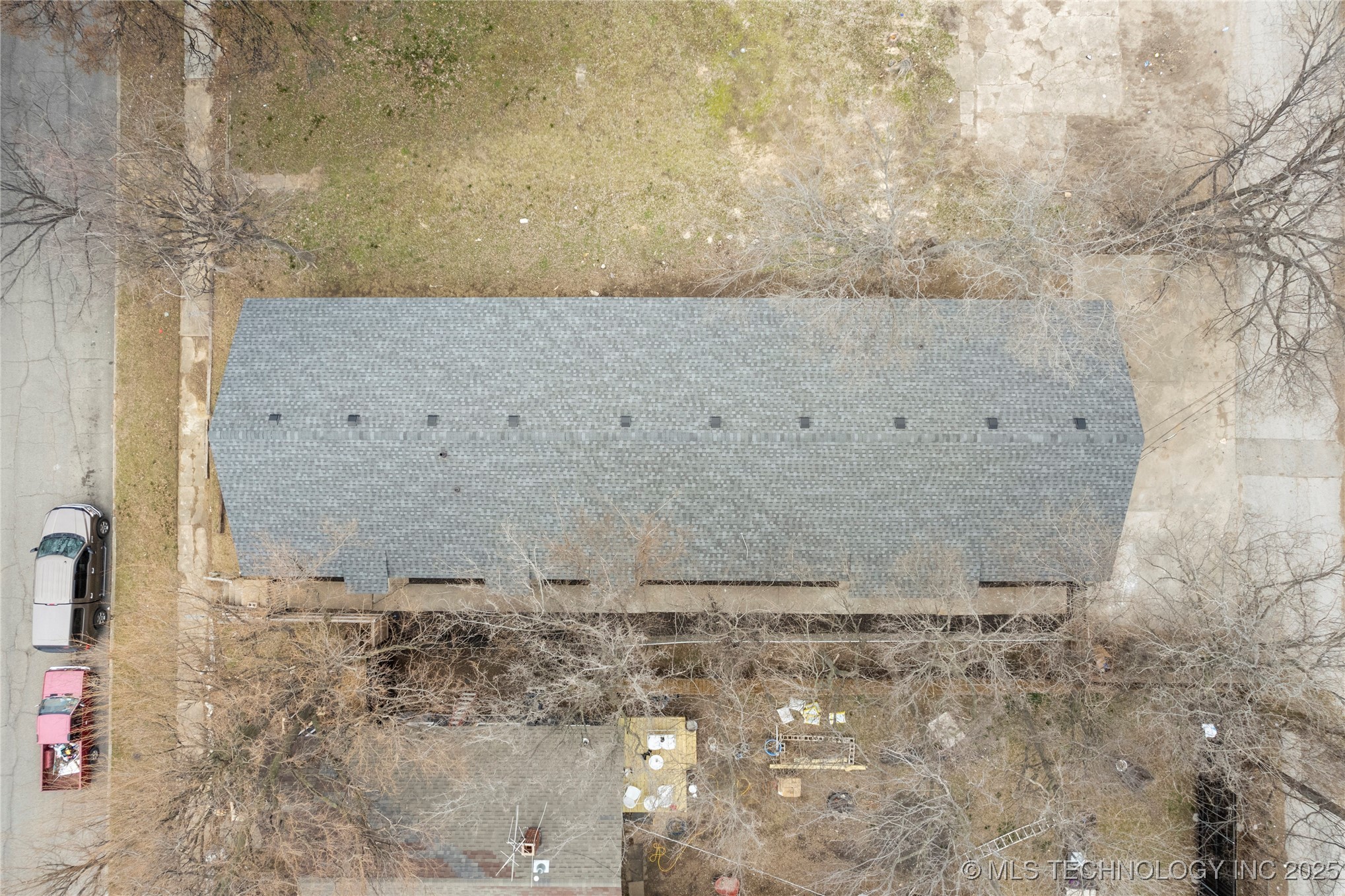 1011 S Rockford Avenue Property Photo 4