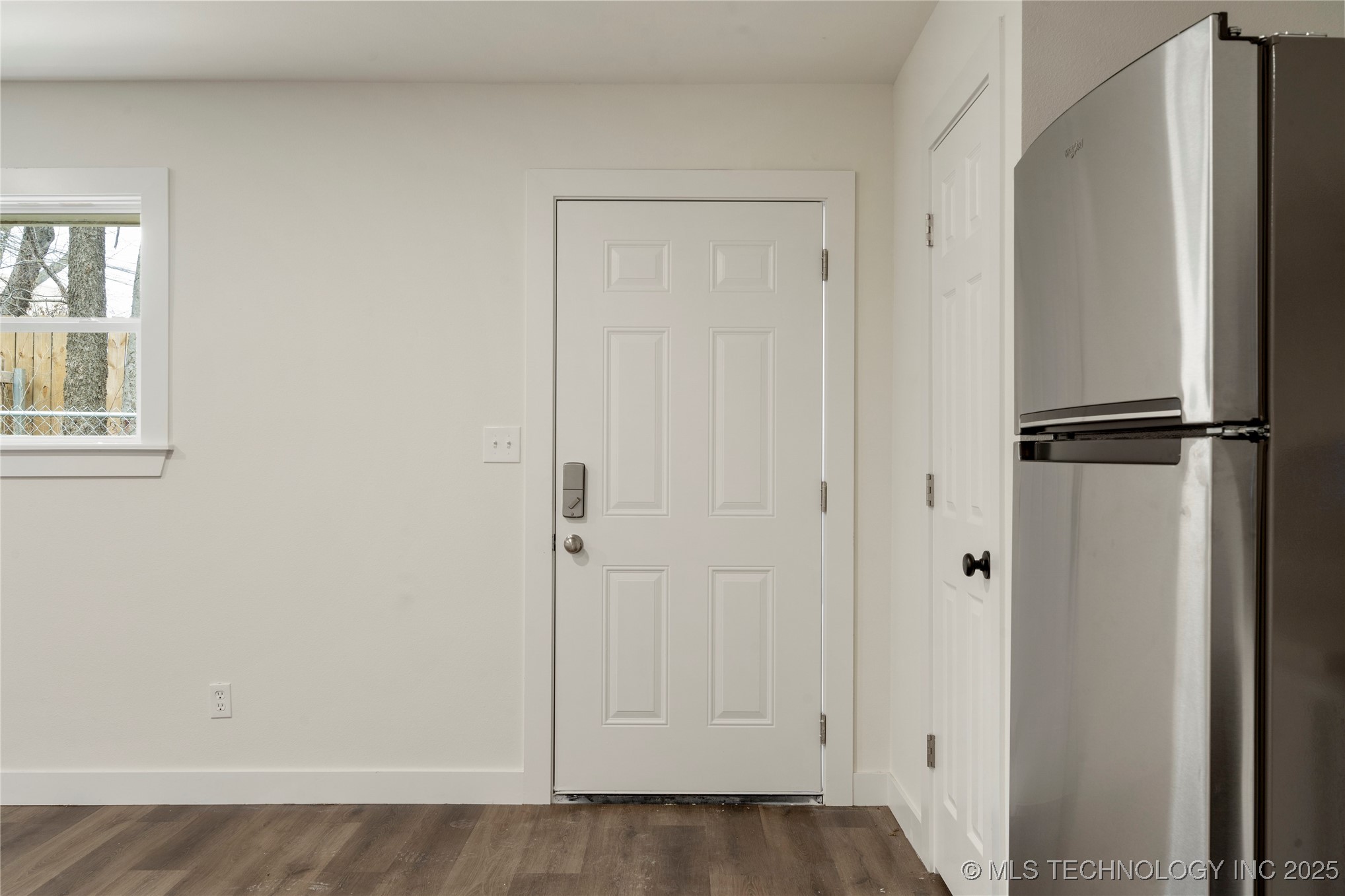 1011 S Rockford Avenue Property Photo 15