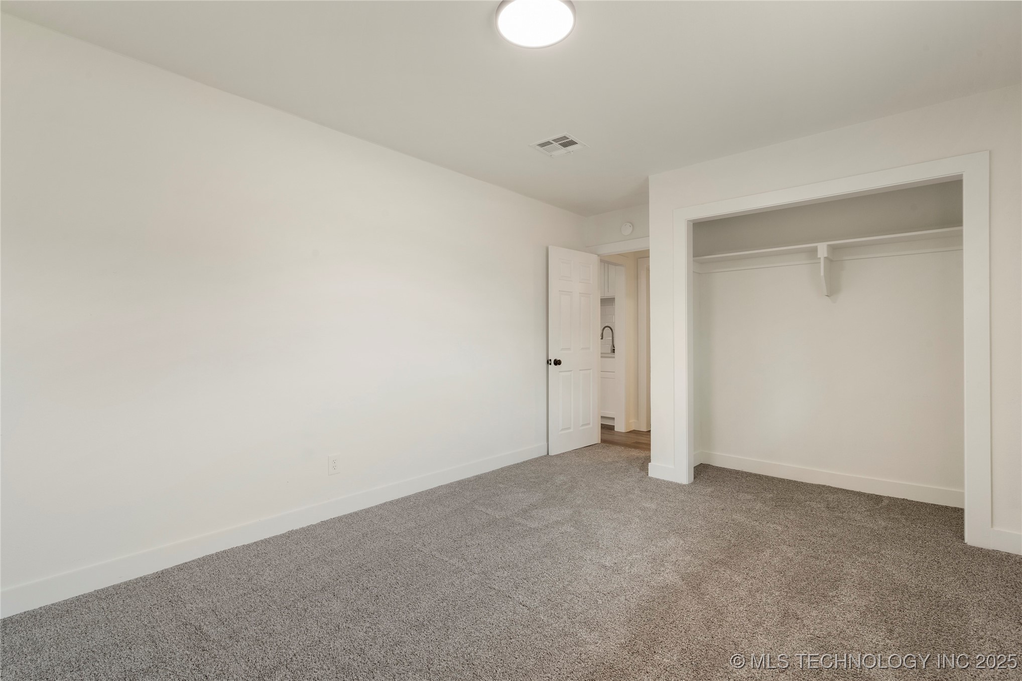 1011 S Rockford Avenue Property Photo 27