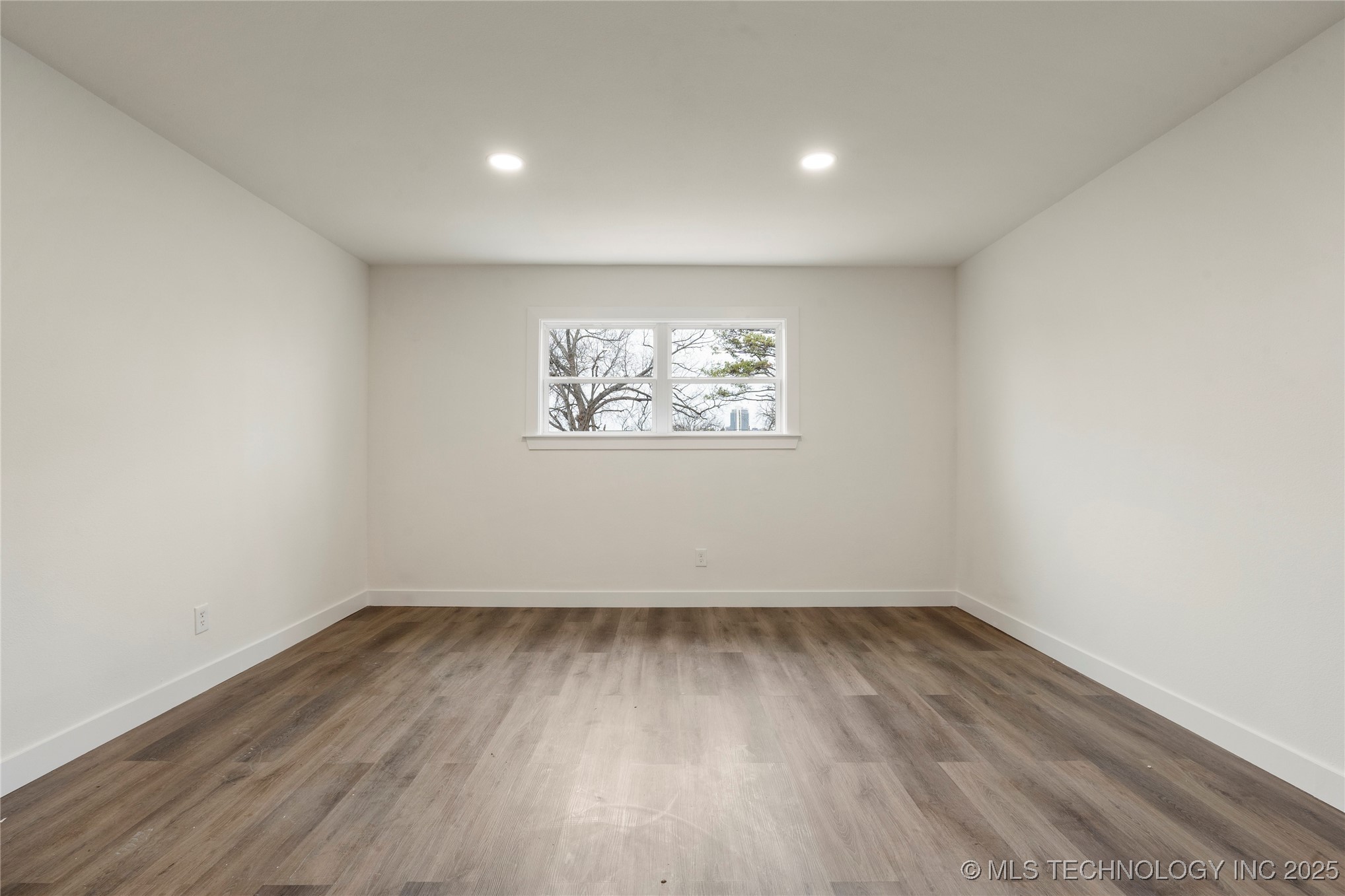 1011 S Rockford Avenue Property Photo 31